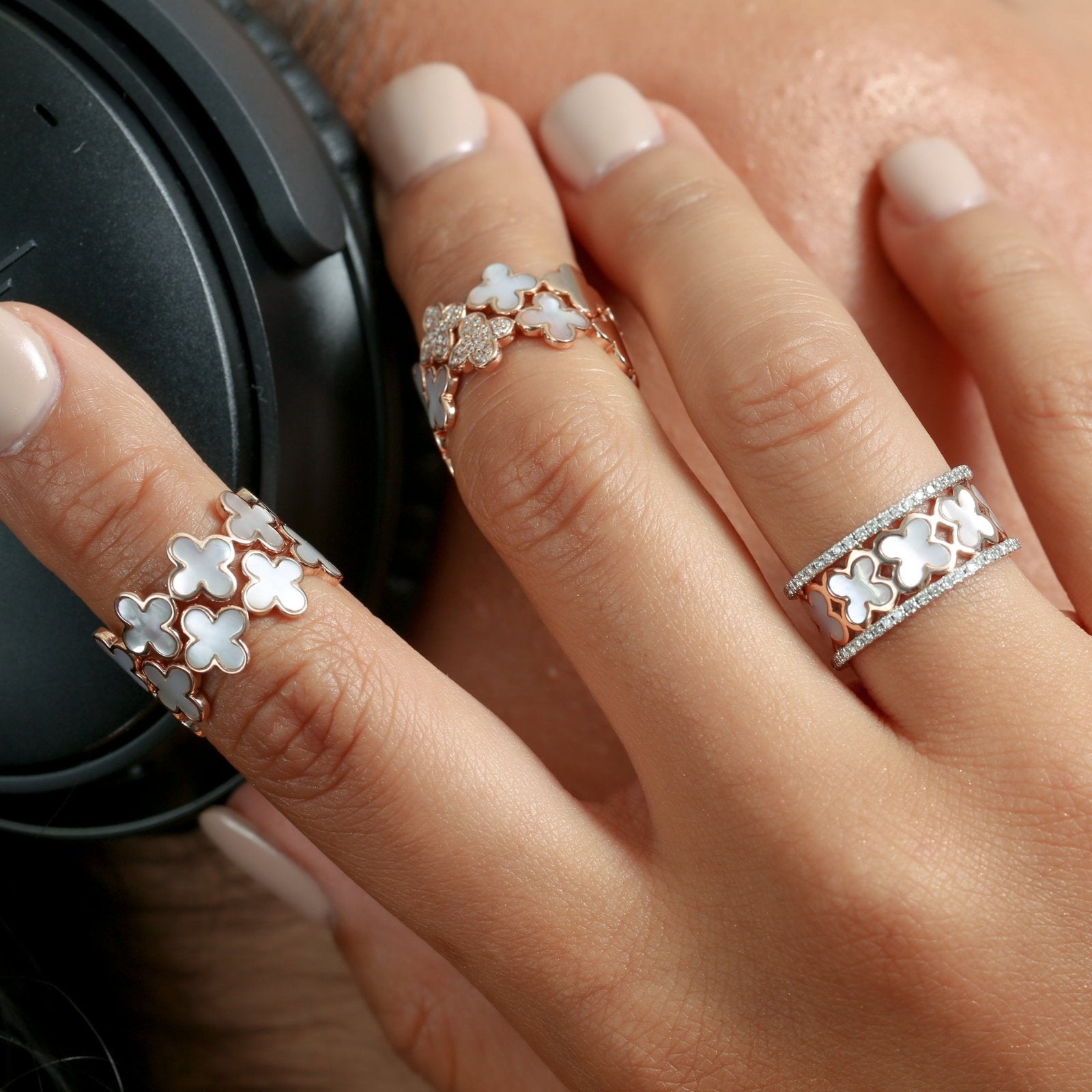 14K Rose Gold Mother of Pearl Clover Diamond Eternity Ring for Women - Elegant Wedding Band, Anniversary Gift & Everyday Jewelry