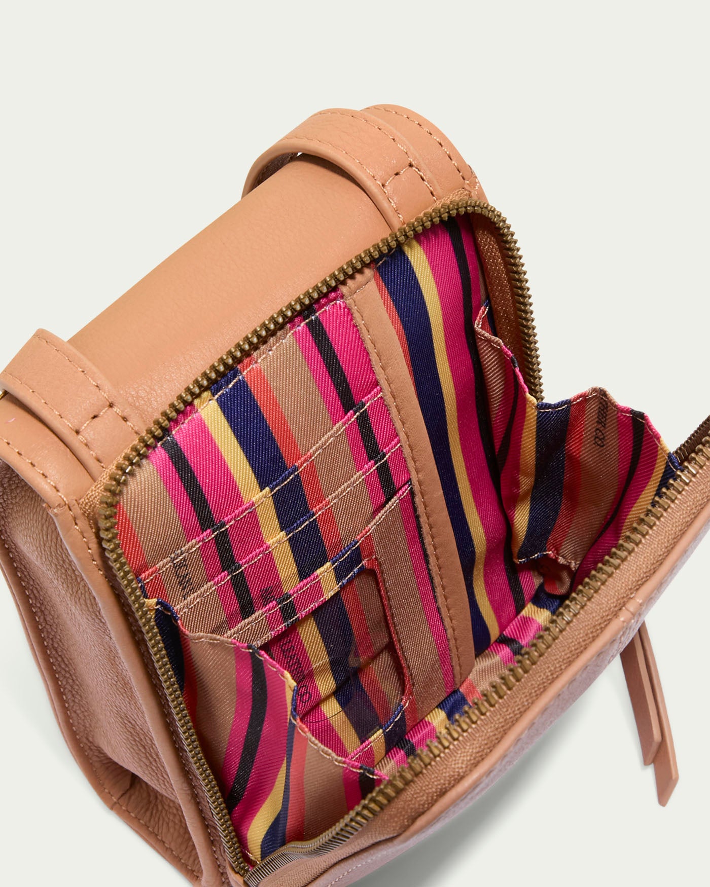 Kansas Phone Crossbody Bag for Women - Small Leather Cell Phone Purse with Adjustable Strap - Perfect for Travel, Shopping & Everyday Use