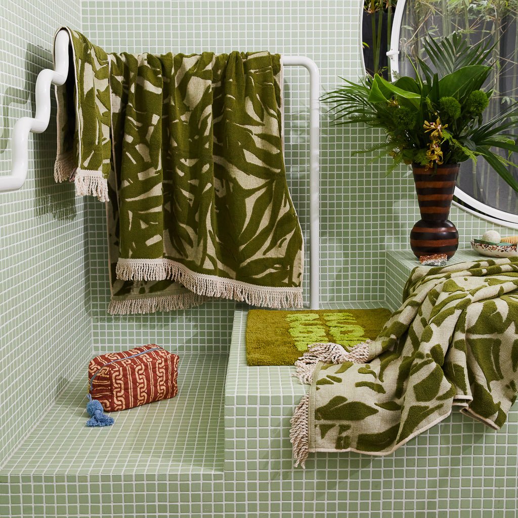 Premium Verita Bath Sheet - Extra Large, Super Soft & Absorbent 100% Cotton Towel for Spa, Beach & Luxury Bathroom Use