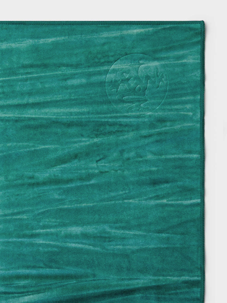 Manduka eQua Yoga Mat Towel - Non-Slip, Absorbent & Eco-Friendly for Hot Yoga, Bikram & Pilates - Perfect for Home, Studio & Travel Workouts