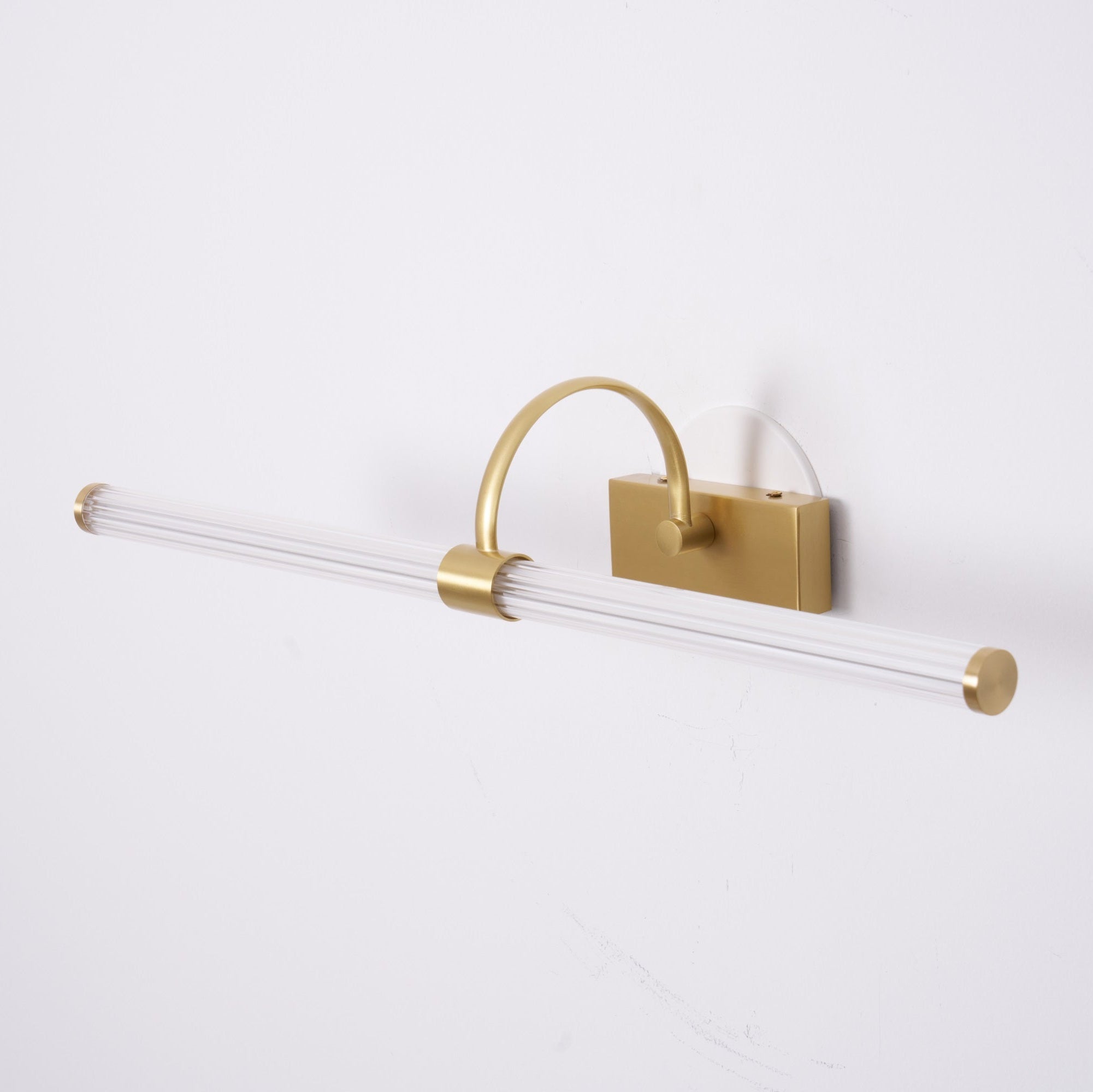 Avery Modern Wall Light - Sleek LED Sconce for Bedroom, Living Room & Hallway - Energy Efficient Indoor Lighting Fixture - Perfect for Home Decor and Ambient Illumination