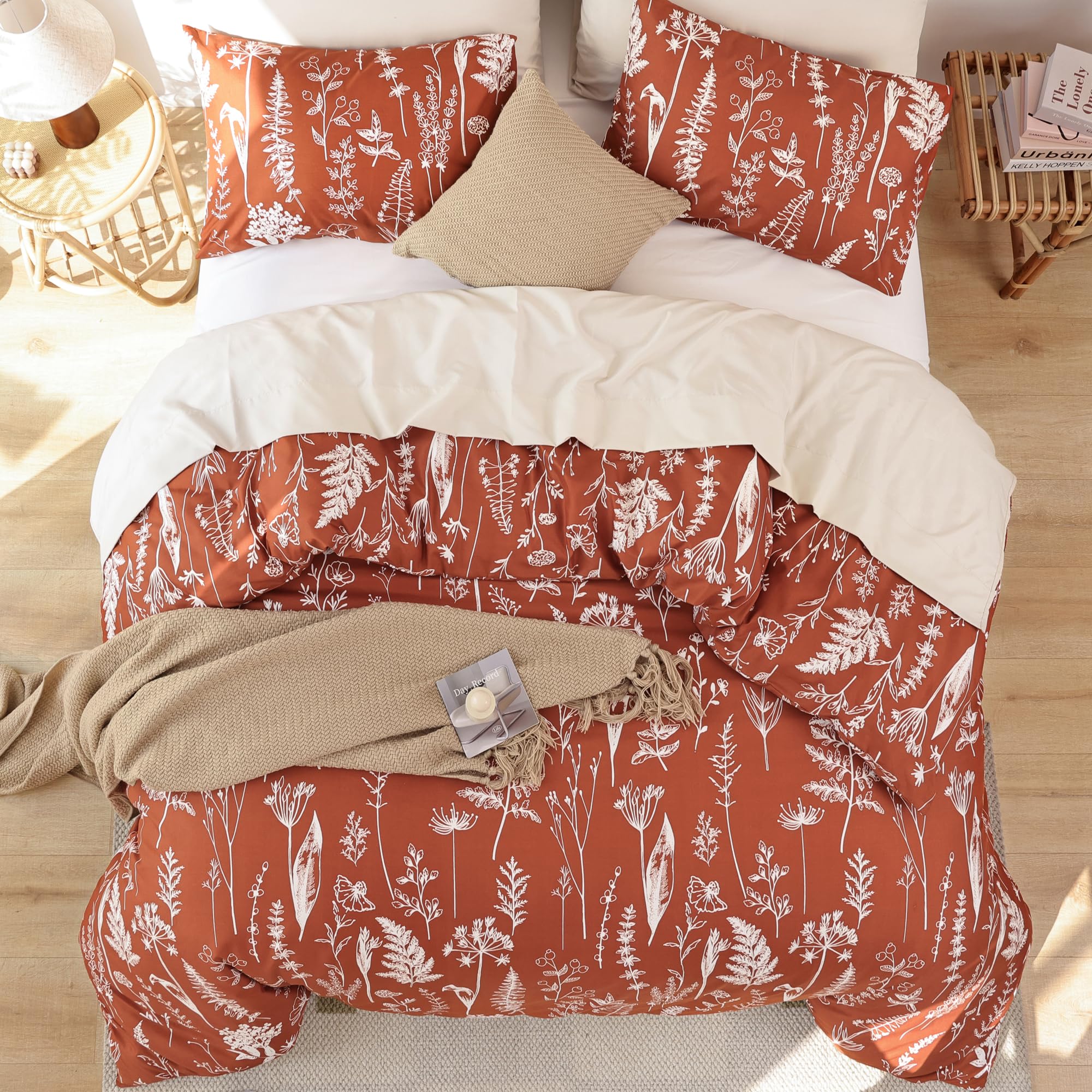 JANZAA Twin Comforter Set - 3 Piece Floral Bedding with Reversible Botanical Design, Soft Terracotta Comforter & Pillow Shams | Perfect for Guest Rooms, Dorm Decor & Cozy Bedroom Makeovers