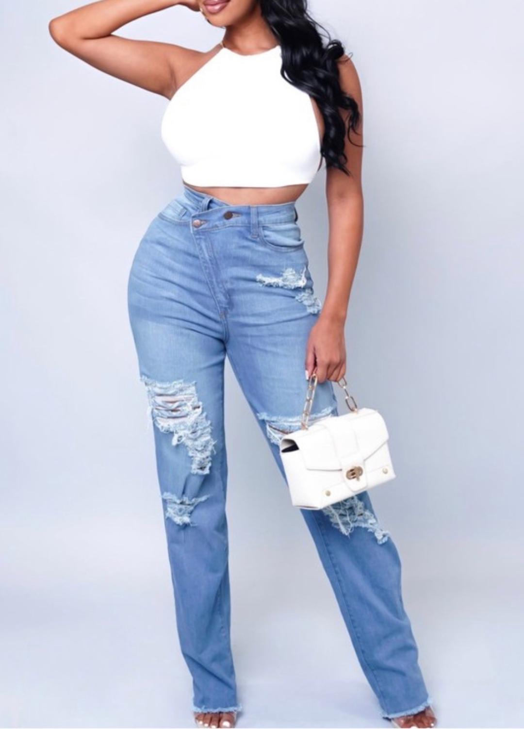 Carey Medium Blue Denim Destroyed Boyfriend Jeans for Women - Distressed High Waist Relaxed Fit Skinny Jeans - Perfect for Casual Outfits, Street Style & Everyday Wear