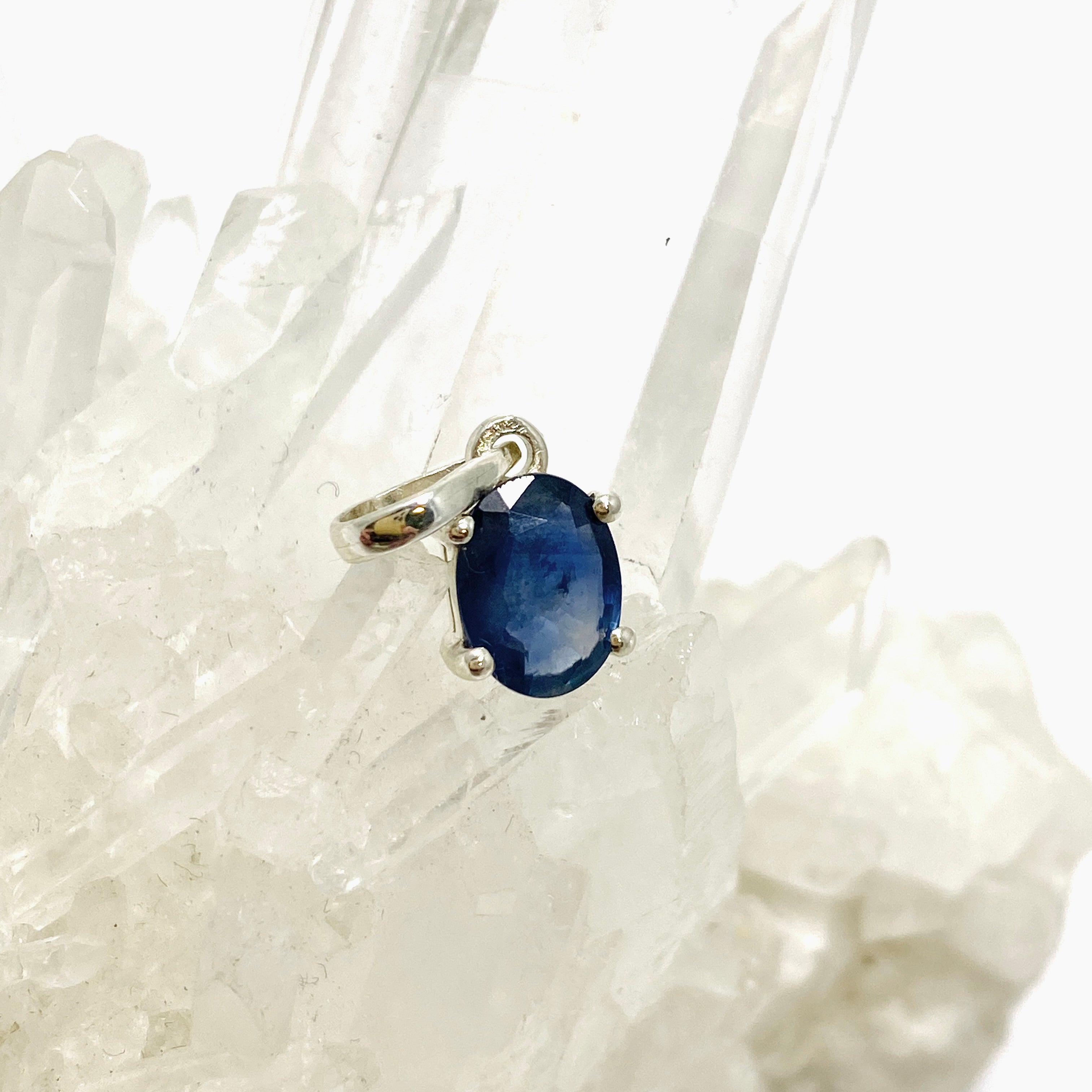 Elegant Sapphire Oval Faceted Pendant Necklace - PPGJ976 - Perfect for Weddings, Anniversaries & Special Occasions