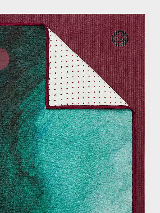 Manduka Yogitoes Non-Slip Yoga Mat Towel 71