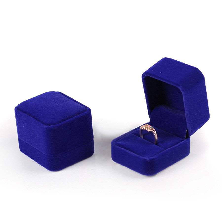 Soft Flannel Jewelry Box with Velvet Lining - Elegant Storage for Rings, Necklaces & Earrings - Perfect for Travel, Gifts & Home Organization