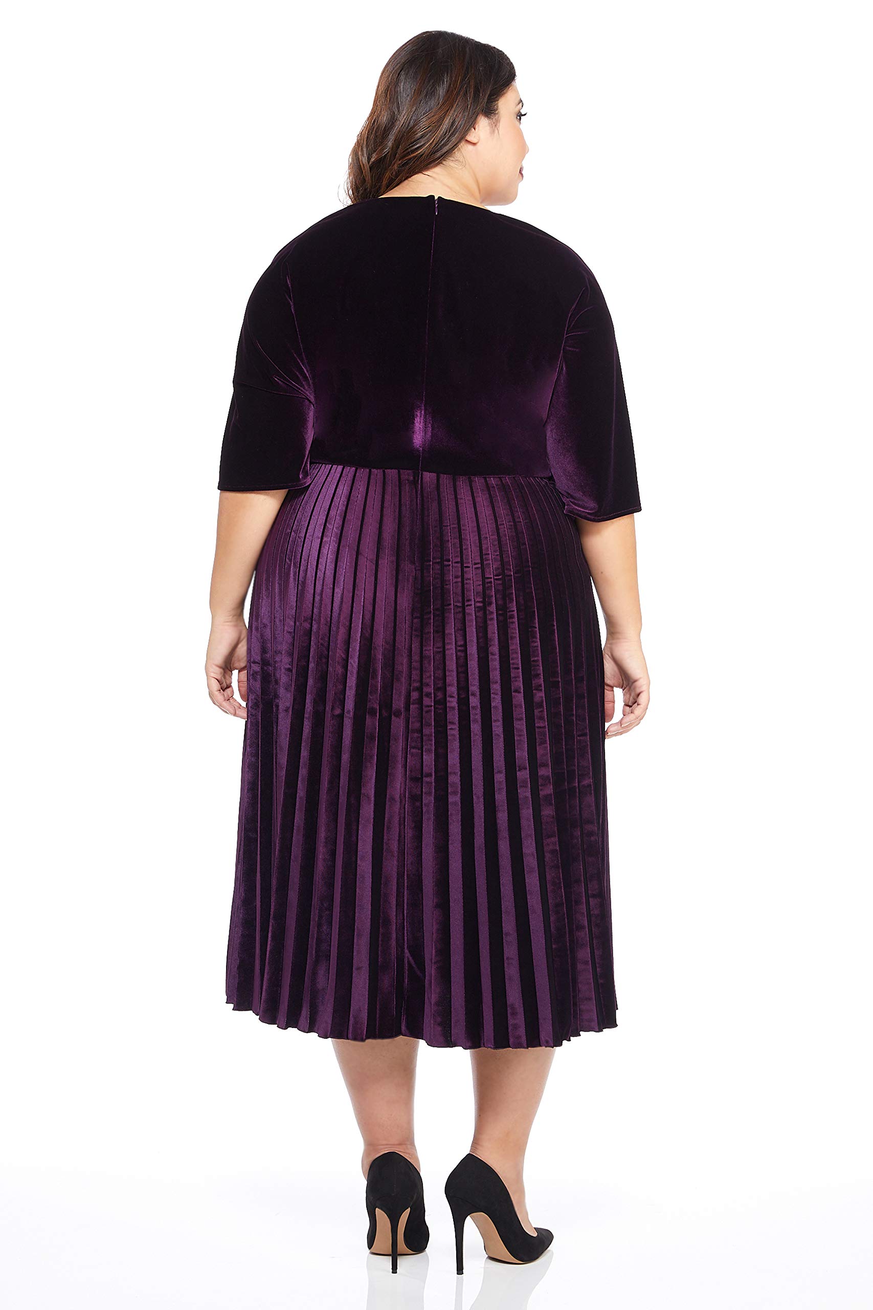 Maggy London Women's Stretch Velvet Fit & Flare Dress with Pleated Skirt - Elegant Cocktail & Party Wear for Holiday & Special Occasions