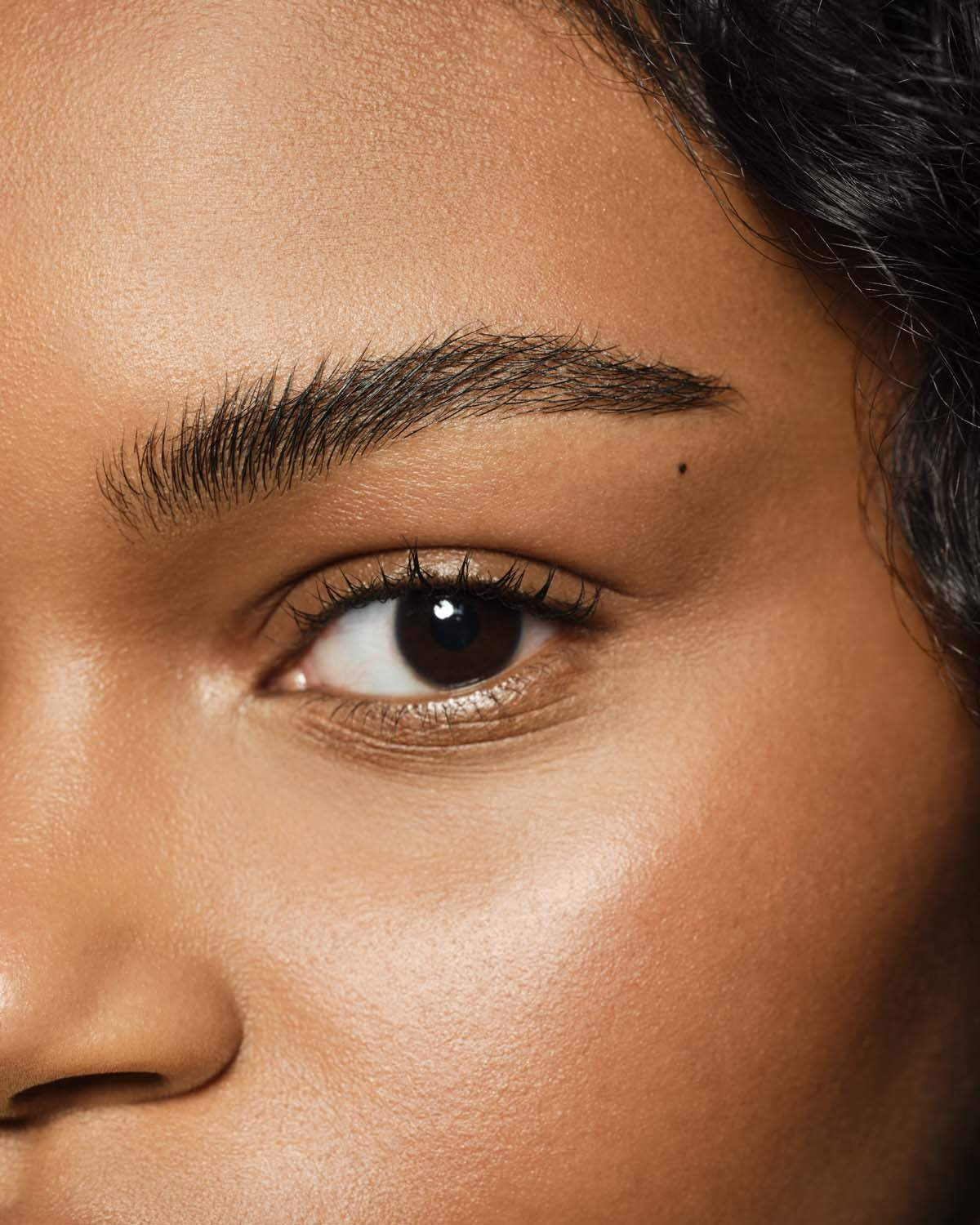 Brow MVP Sculpting Wax Pencil & Styler - Professional Eyebrow Shaping Tool for Perfect Brows - Ideal for Salon, Home Use, and Travel