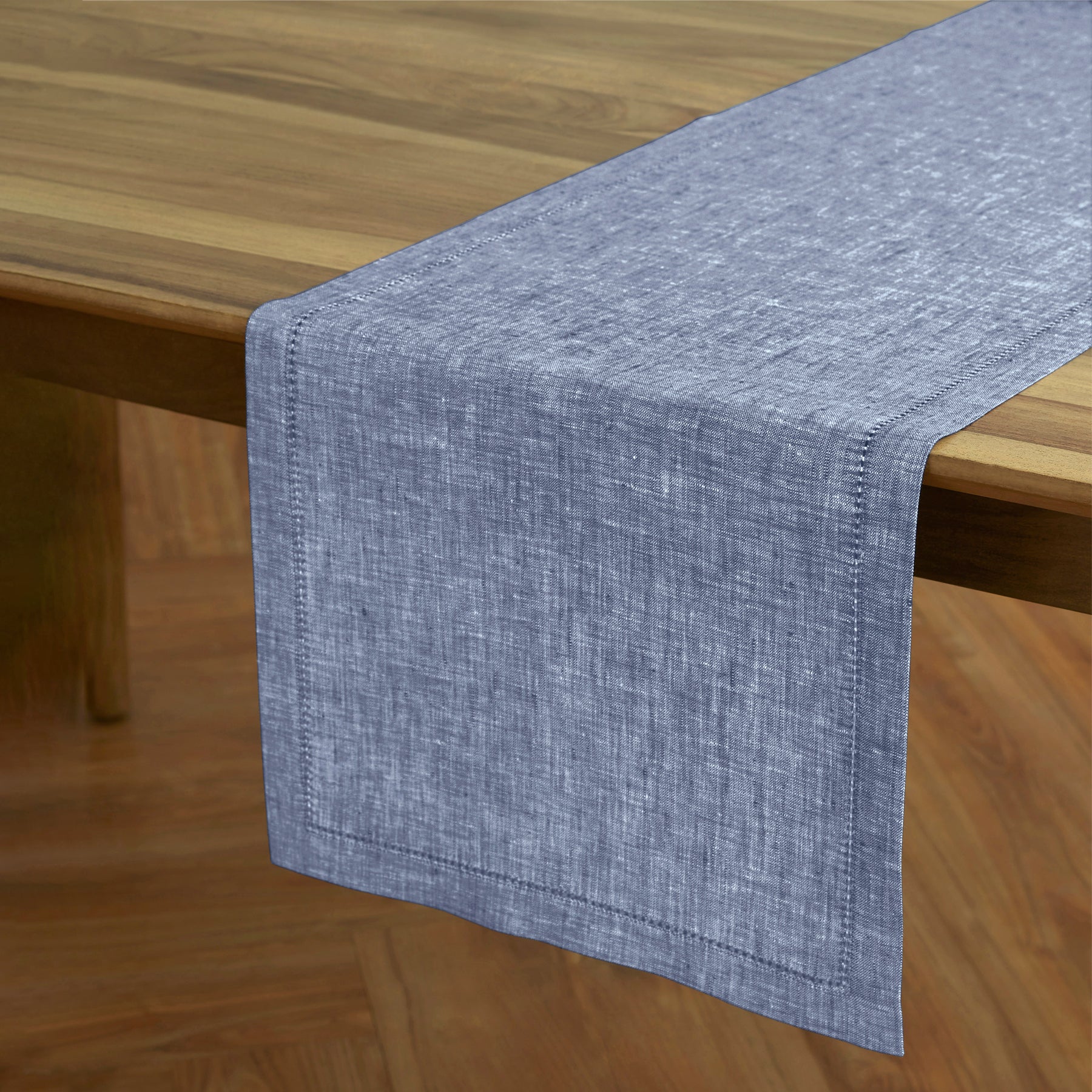 Elegant Milan Table Runner for Dining Room Decor - Perfect for Weddings, Parties, and Holiday Tablescapes