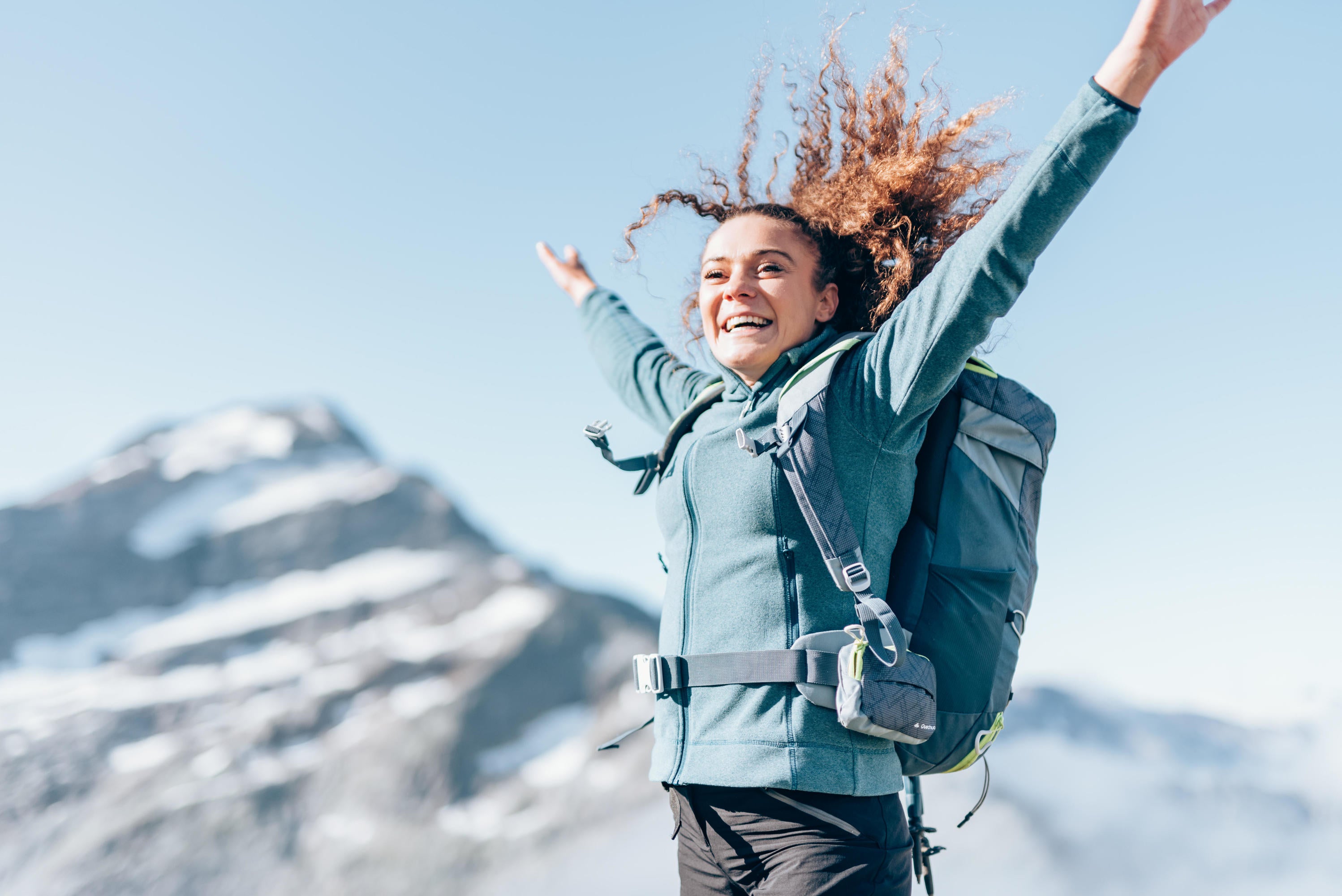 Quechua Women's MH120 Fleece Jacket - Warm Winter Outdoor Jacket for Hiking, Camping & Casual Wear