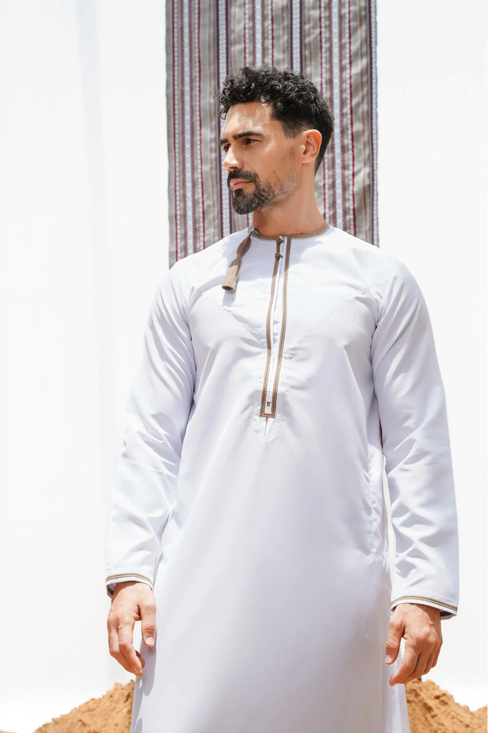 Premium Faris Omani Thobe Jubba - Traditional White & Olive Embroidered Arabic Robe for Men - Perfect for Eid, Weddings & Special Occasions