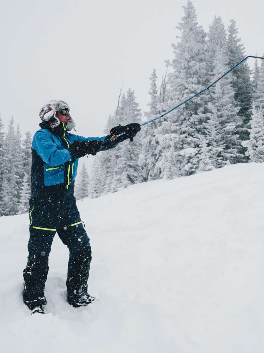 BCA Stealth 240 Avalanche Probe 2024 - Lightweight Carbon Fiber Snow Safety Gear for Backcountry Skiing & Snowboarding