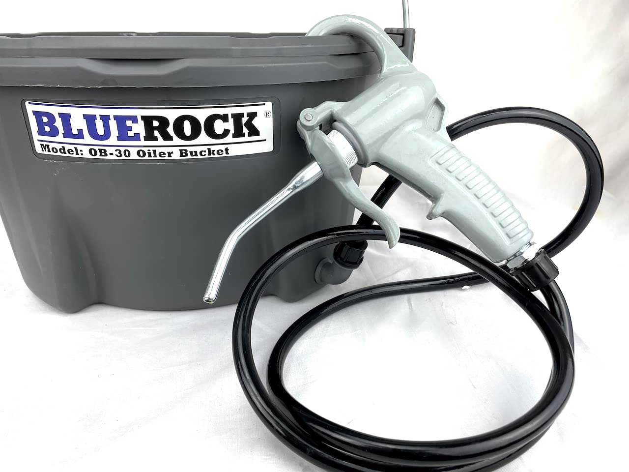 BLUEROCK OB-30 Handheld Oil Pump & Bucket Kit for Pipe Threading - Compatible with Ridgid 418, 300, 10883 - Perfect for Plumbing, Pipe Fitting & Maintenance Work