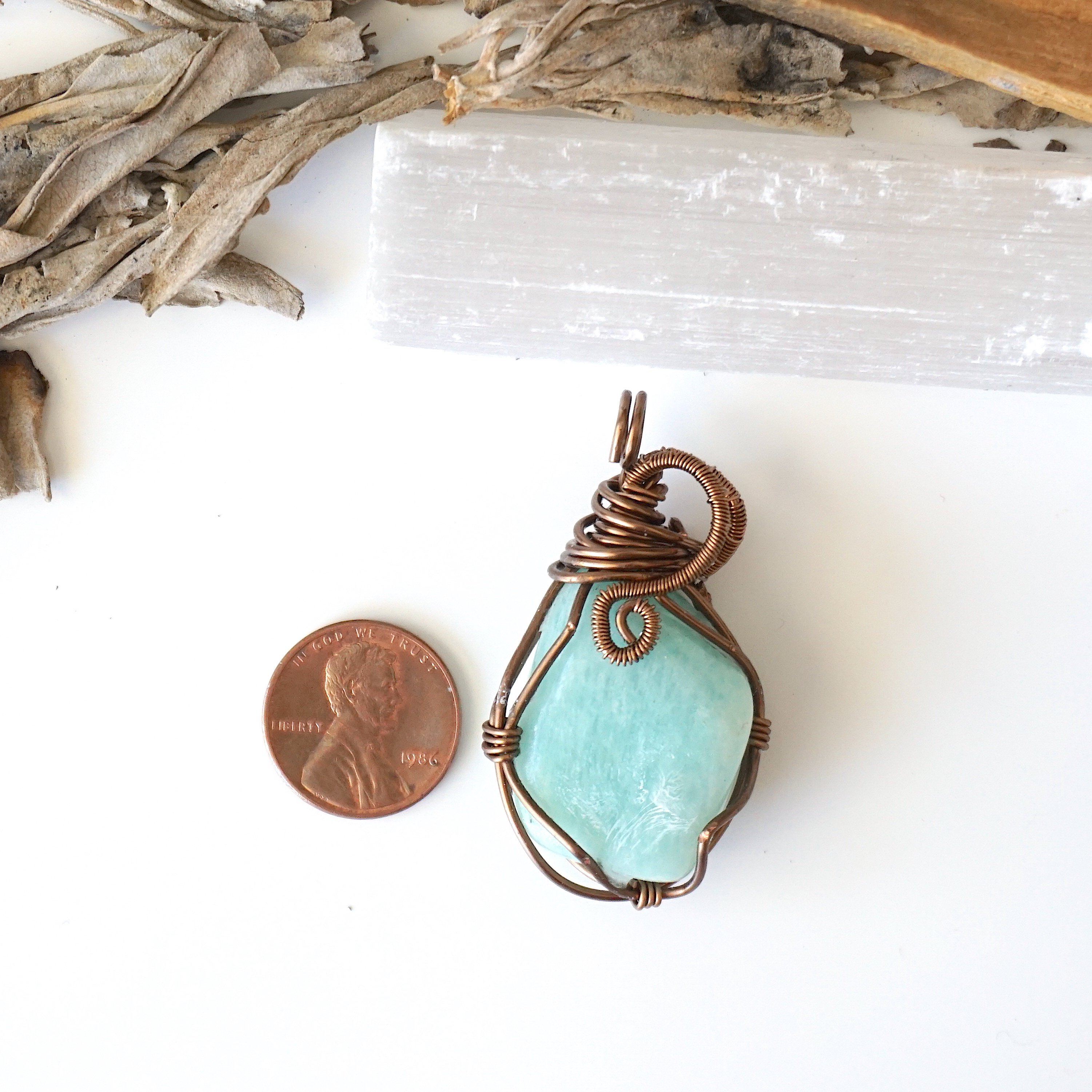 Antique Bronze Amazonite Necklace for Women - Healing Stone Jewelry, Spiritual Gift for Meditation & Energy Balance - Perfect for Yoga, Reiki & Boho Fashion