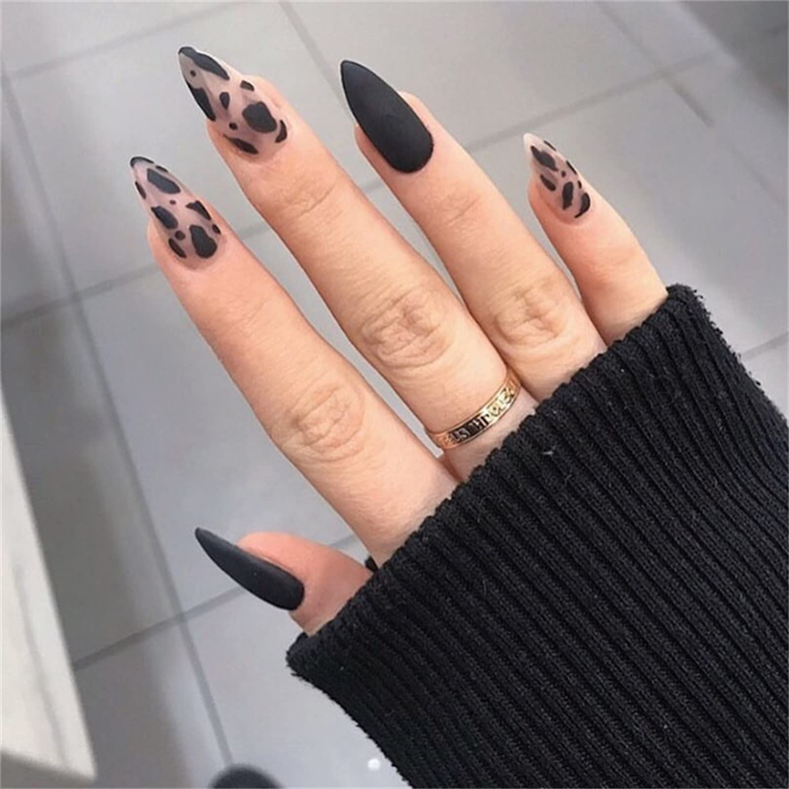 24Pcs Press On Nails - Diamond Glossy Coffin Fake Nails with Long Lasting Shine, Reusable Nail Tips for Women, Perfect for Parties, Weddings & Special Occasions