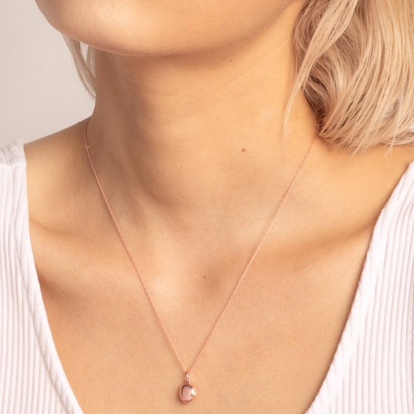 Personalized Rose Gold Engravable Oval Mini Locket Necklace - Perfect Gift for Anniversary, Valentine's Day & Mother's Day