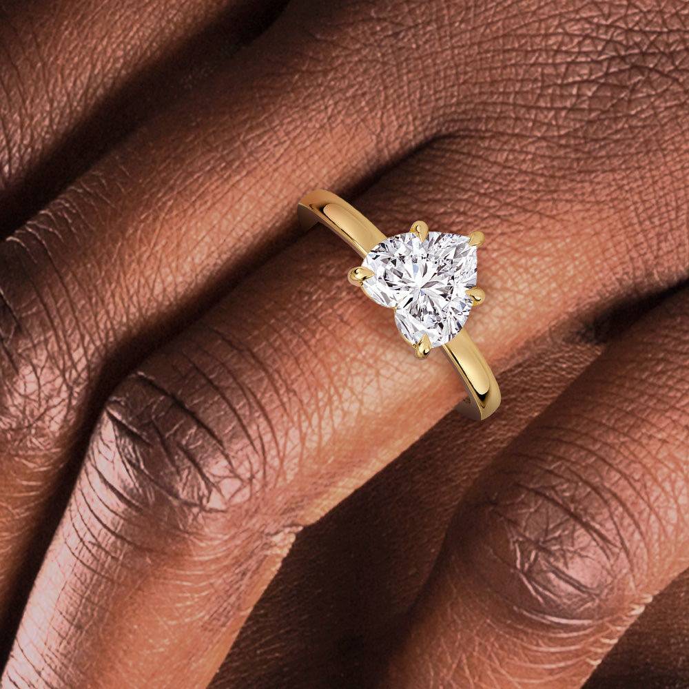 Classic Solitaire Heart Shaped Moissanite Engagement Ring - 1 Carat D Color VVS1 Clarity, 14K White Gold Wedding Band for Women, Proposal Gift, Anniversary Jewelry (Perfect for Valentine's Day, Romantic Proposals & Special Occasions)