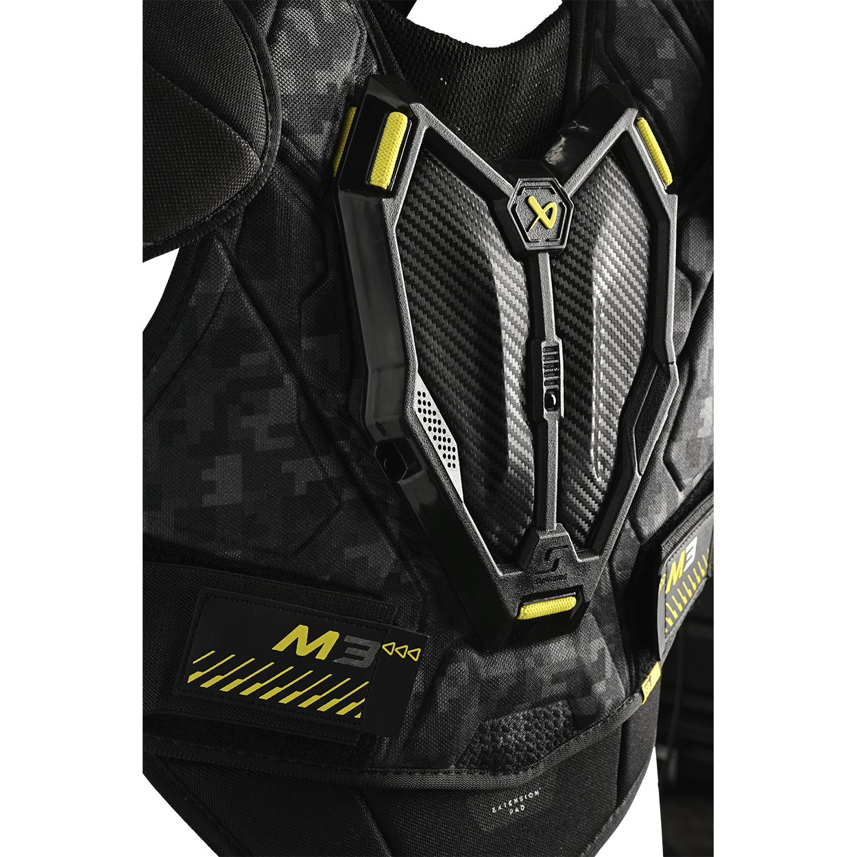 Bauer Supreme M3 Intermediate Hockey Shoulder Pads - Protective Gear for Youth & Adult Players - Perfect for Ice Hockey, Training & Games