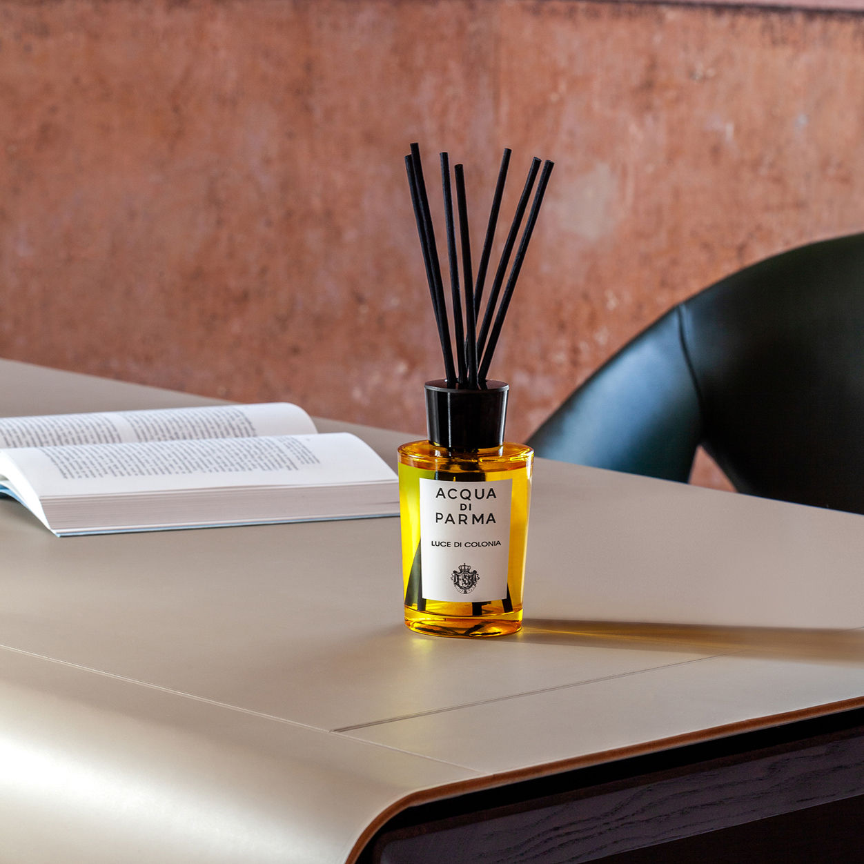 Luce Di Colonia Room Diffuser - Premium Aromatherapy Essential Oil Diffuser for Home & Office | Relaxing Scented Air Freshener for Bedroom, Living Room, Spa, Yoga Studio