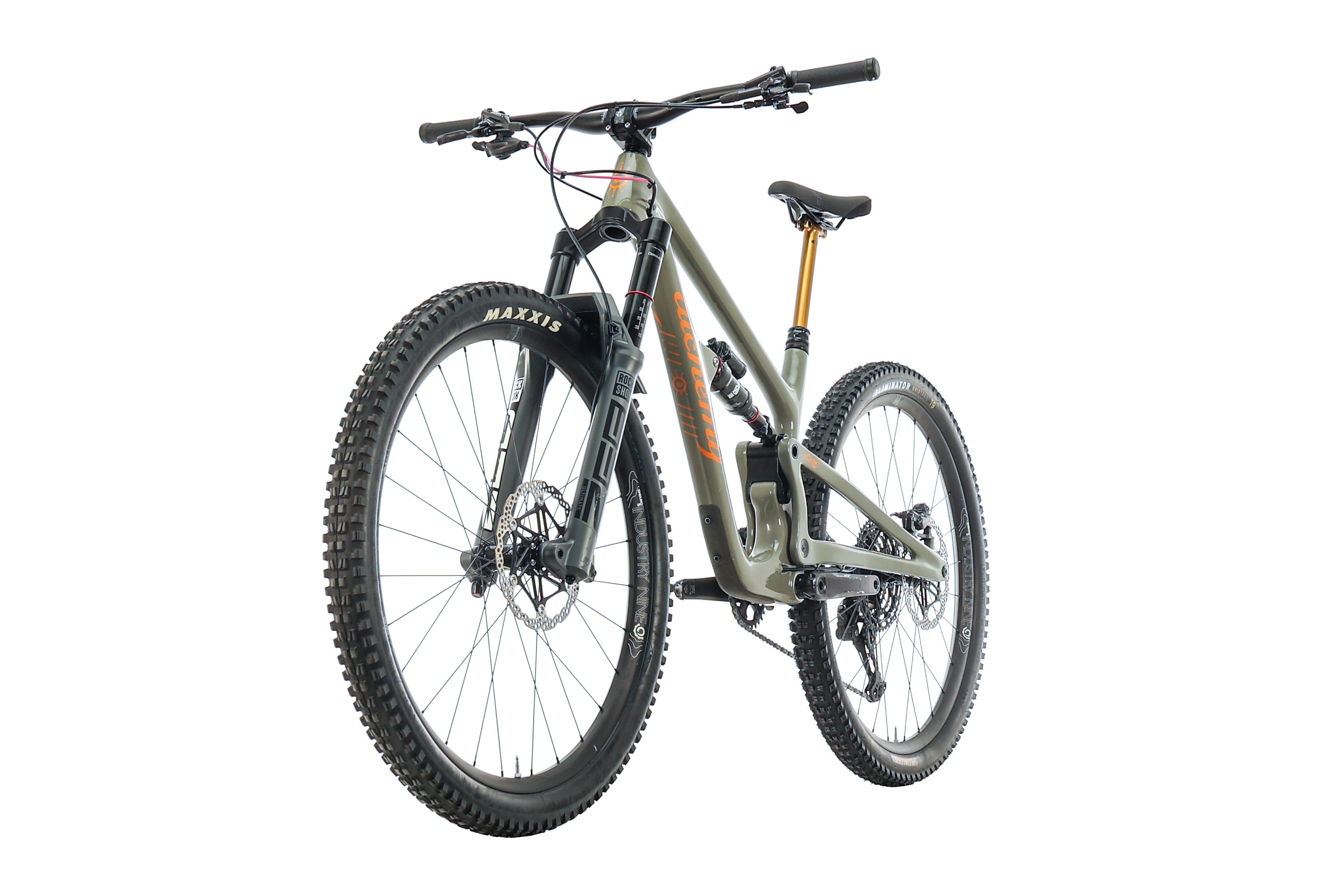 2021 Alchemy Arktos 135 XT Mountain Bike - Medium Frame Size | Perfect for Trail Riding & Mountain Adventures