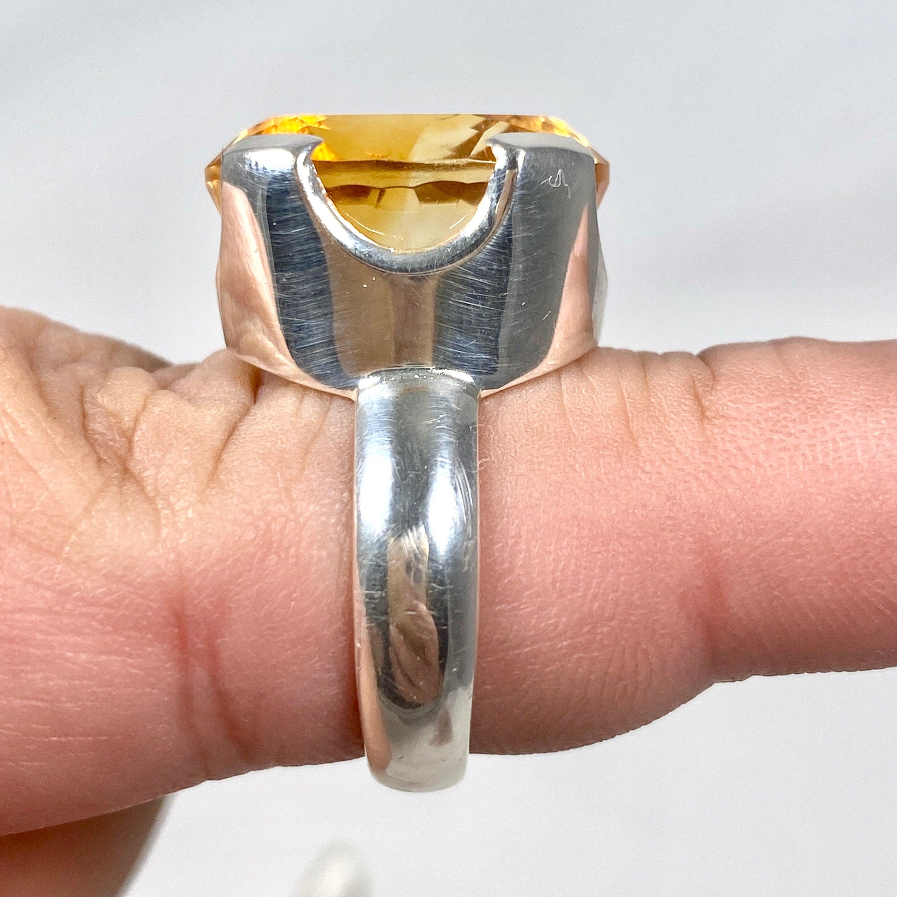Natural Citrine Faceted Oval Ring - Size 7 - KRGJ2831 - Elegant Jewelry for Women, Perfect for Weddings, Parties & Everyday Wear