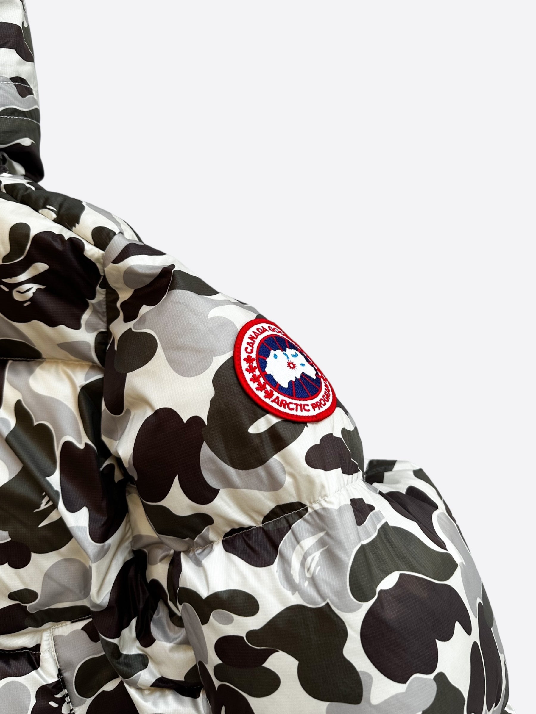 Canada Goose x BAPE Grey Camouflage Crofton Men's Winter Jacket - Waterproof Windproof Parka for Urban Streetwear & Outdoor Adventures