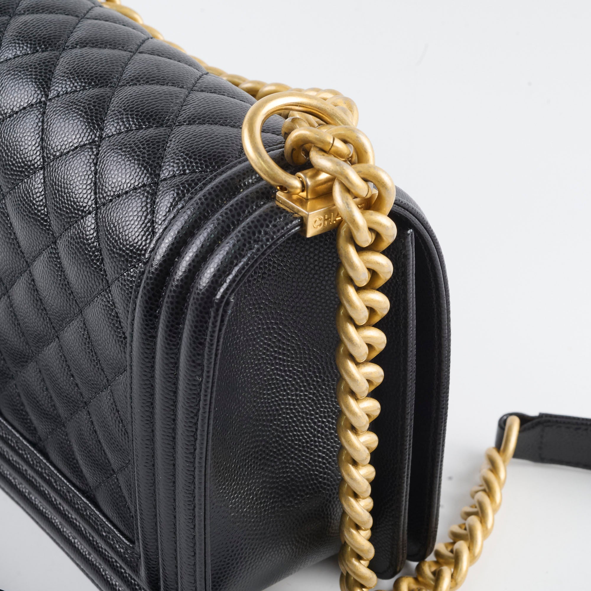 Chanel Caviar Leather Old Medium Flap Bag Black - Classic Quilted Crossbody Purse for Women | Perfect for Work, Evening Events & Luxury Fashion Accessories
