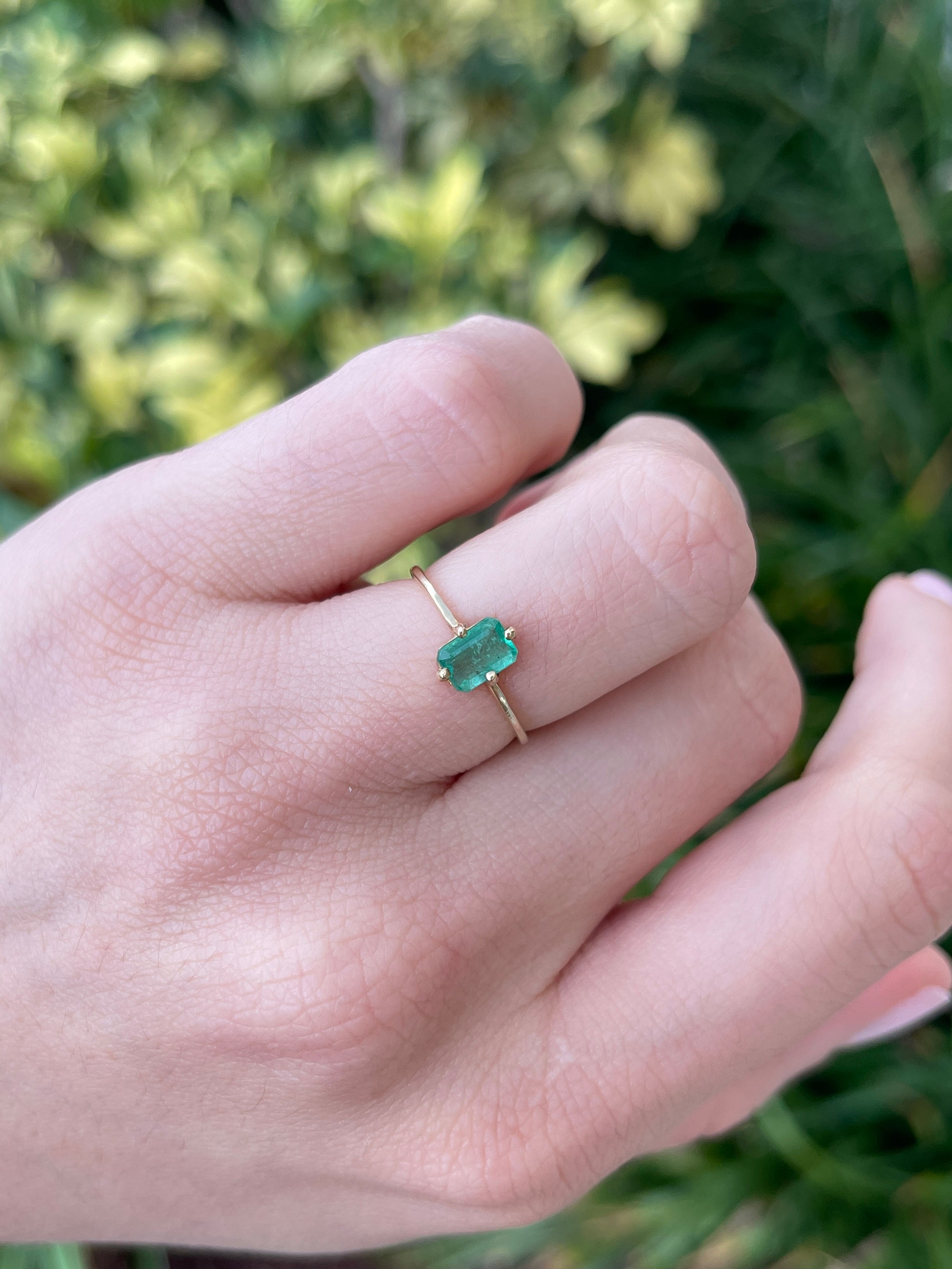 0.70ct 14K Gold Natural Emerald Solitaire Ring - Four Prong North to South Setting, Petite Accent Right Hand Ring for Women - Perfect for Engagement, Anniversary, Wedding, or Everyday Elegant Wear