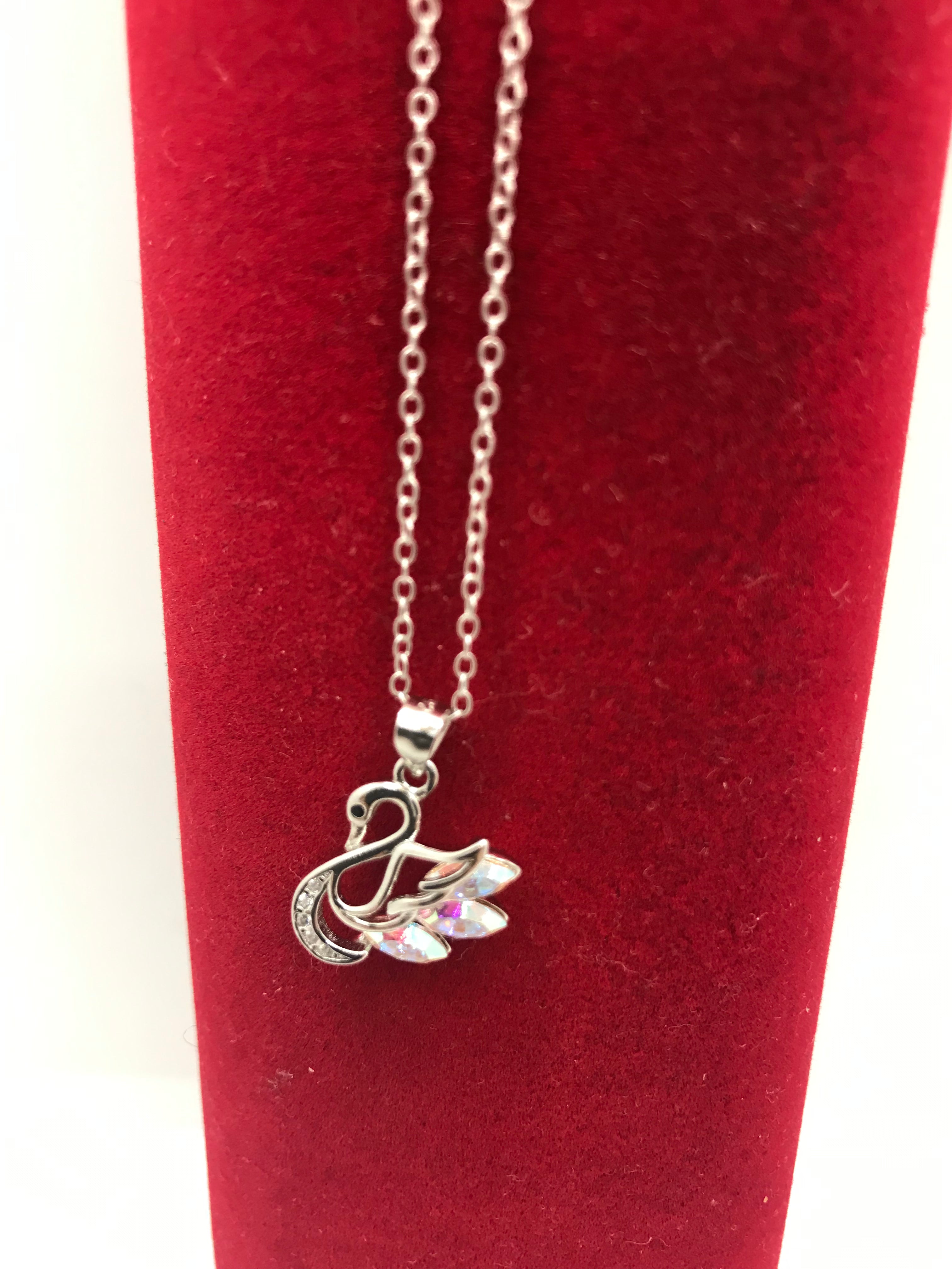 Elegant Sterling Silver Swan Necklace for Women - Perfect for Weddings, Anniversaries & Special Occasions