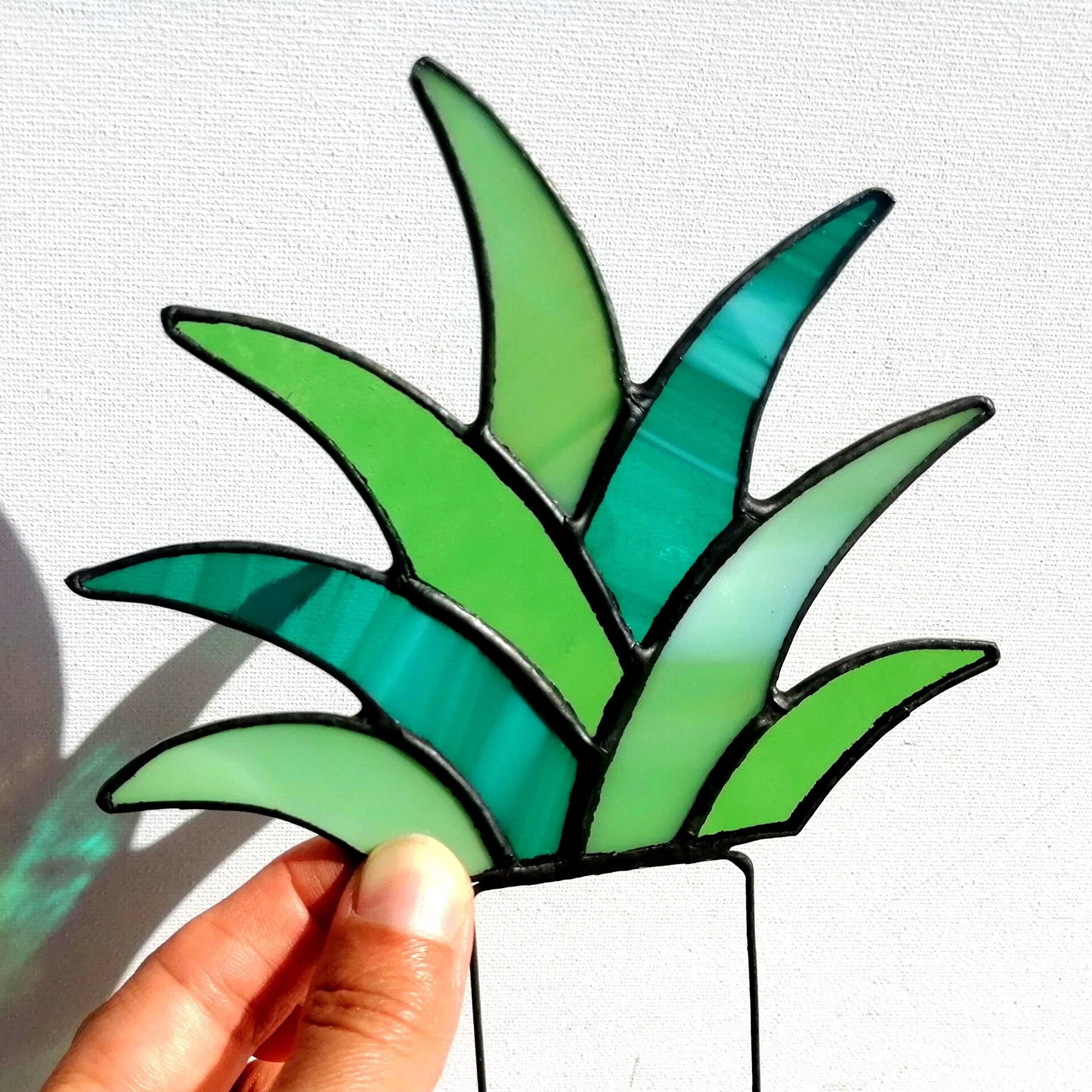 Handmade Stained Glass Succulent Stake - Agave Plant Decor for Indoor & Outdoor Gardens - Beautiful Sun Catcher for Windows, Patios, and Home Decor