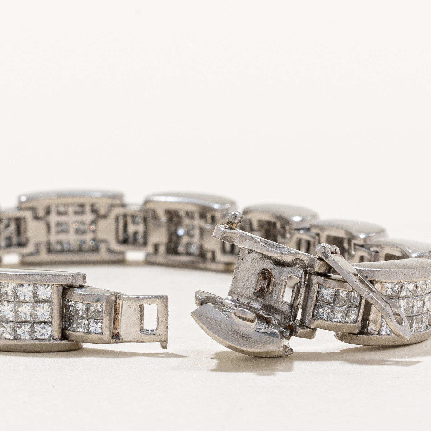 Princess Cut Diamond Bracelet in Platinum | 10.00ctw VS1/2 G/H/I | 7.25