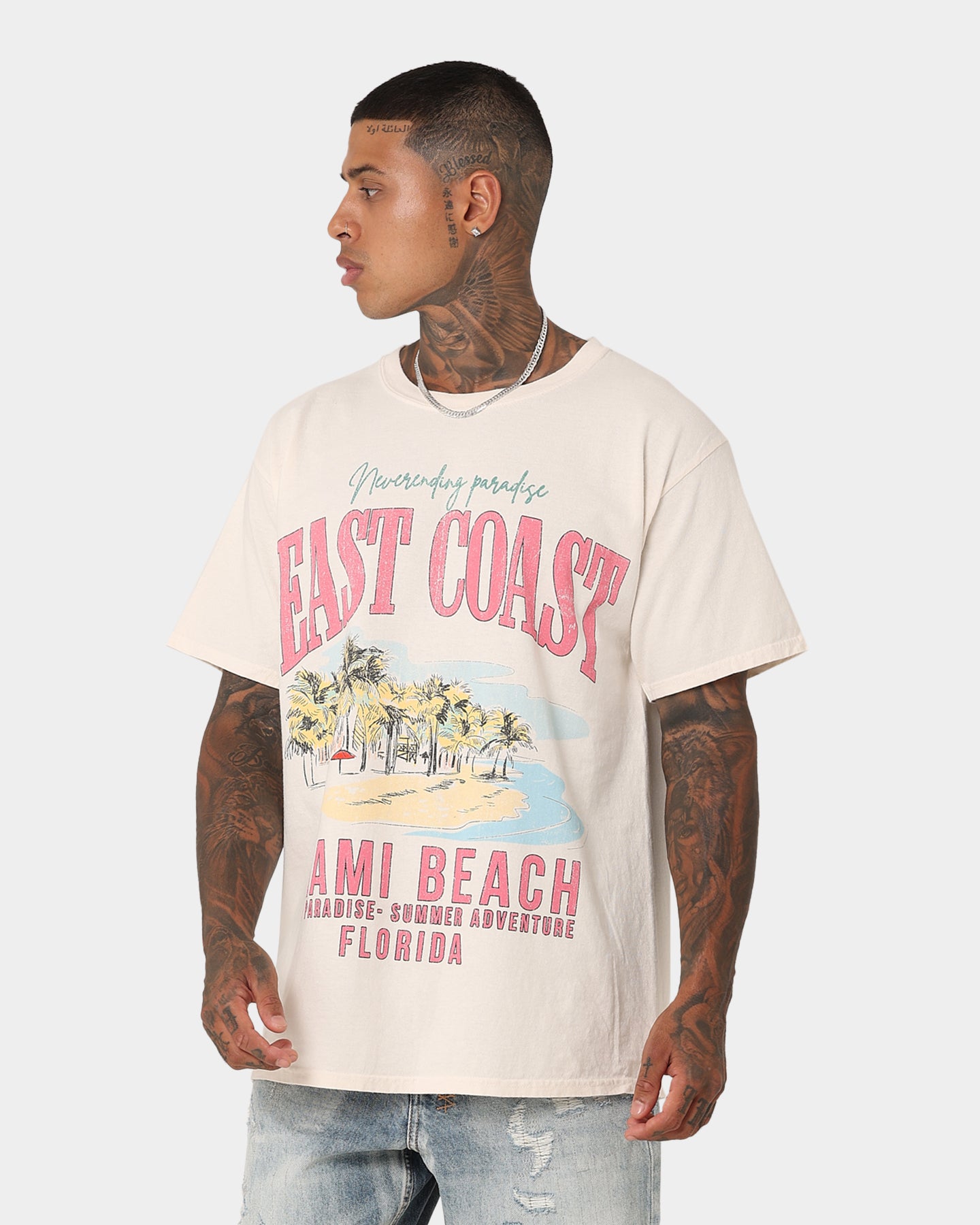 Vintage Miami Beach T-Shirt - Retro American Thrift Style in Off White | Perfect for Casual Wear, Beach Outfits & Summer Fashion
