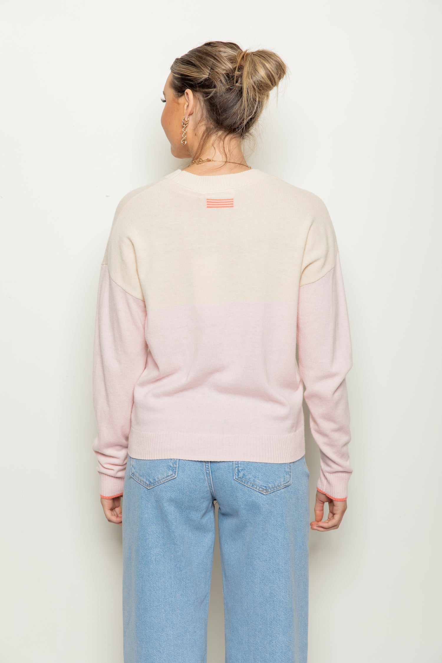 Bande Studio Love On The Horizon Knit Sweater - Women's Casual Pullover for Fall & Winter | Perfect for Date Nights, Office Wear & Cozy Weekends