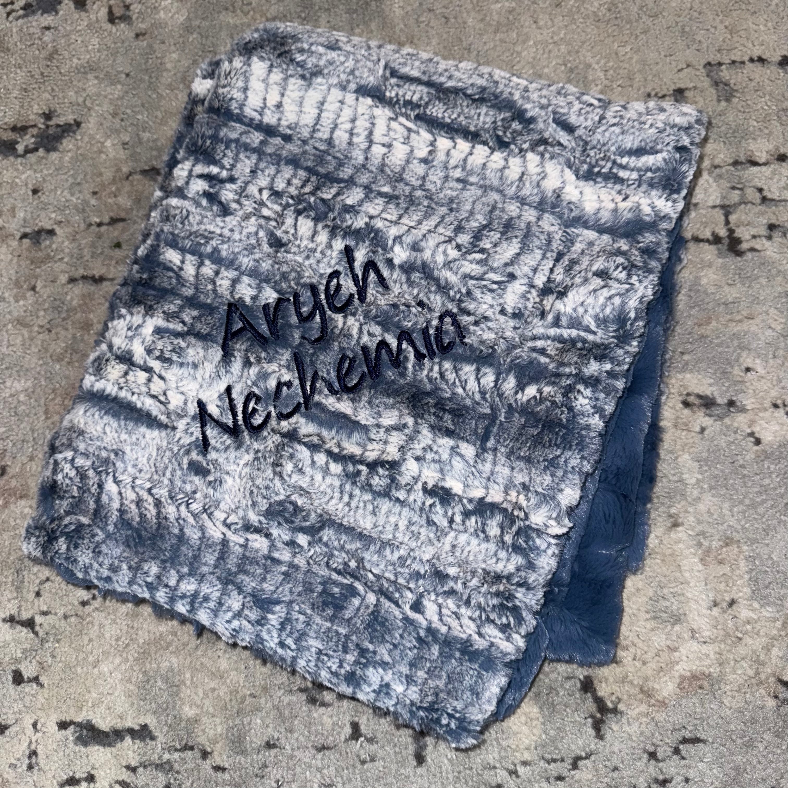 Zandino Mason Jeans Minky Blanket - Ultra Soft Plush Fleece Throw for Adults & Kids - Cozy Couch, Bed, Nursery Blanket - Perfect for Lounging, Gifts & Home Decor