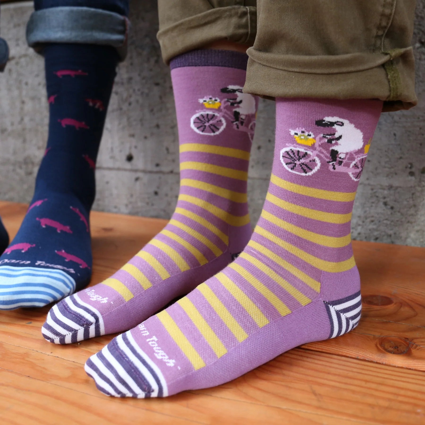Animal Haus Crew Lightweight Lifestyle Socks for Women - D6037W - Comfortable Casual Socks for Everyday Wear, Workouts, and Lounging at Home