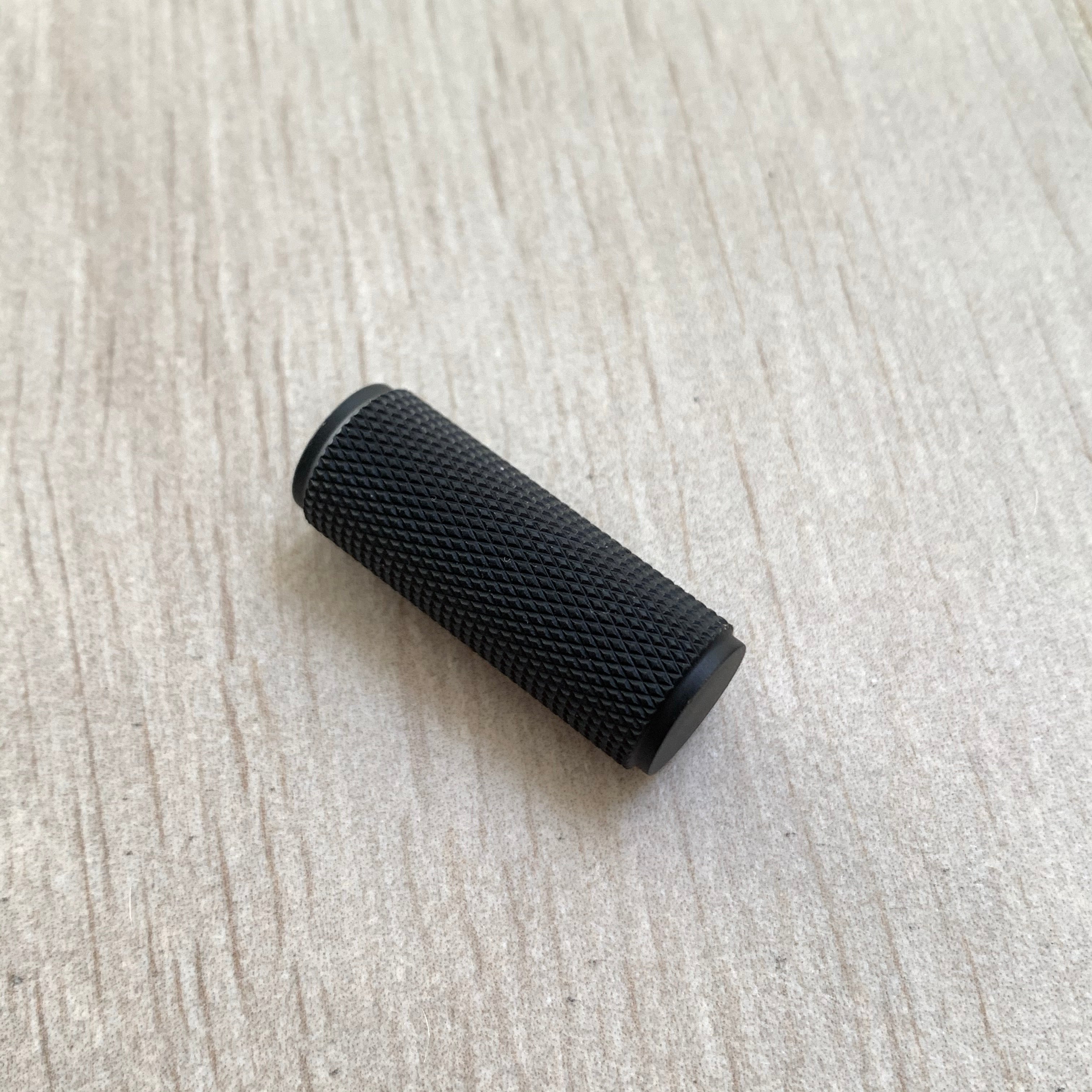 Knurled Matte Black Solid Texture Drawer Pulls and Knobs - Premium Cabinet Hardware for Kitchen, Bathroom & Furniture (Set of 10) - Easy Installation & Modern Home Decor Upgrade