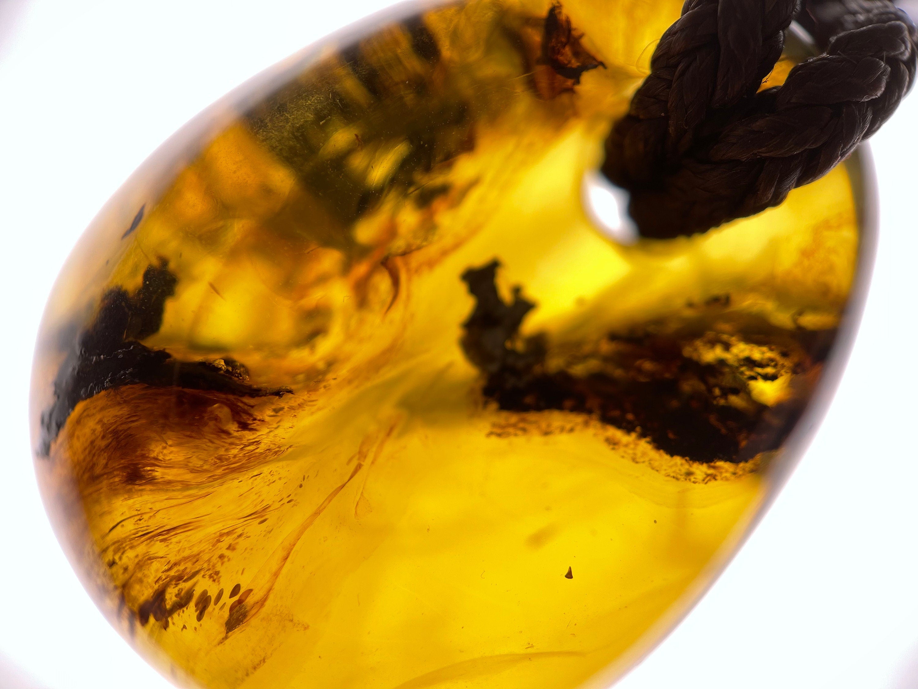 AMBER Crystal Necklace - Handmade Healing Stone Pendant for Women | Natural Baltic Amber Jewelry for Energy & Chakra Balance | Perfect for Meditation, Yoga & Spiritual Gifts