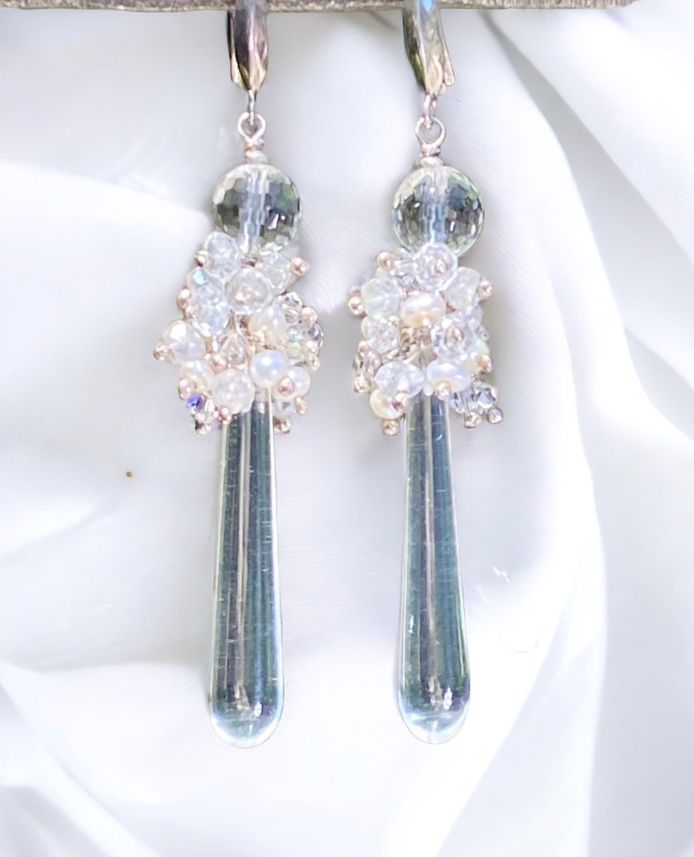 Elegant Pearl Cluster Long Crystal Quartz Drop Wedding Earrings for Brides – Perfect for Bridal Jewelry, Formal Events & Special Occasions