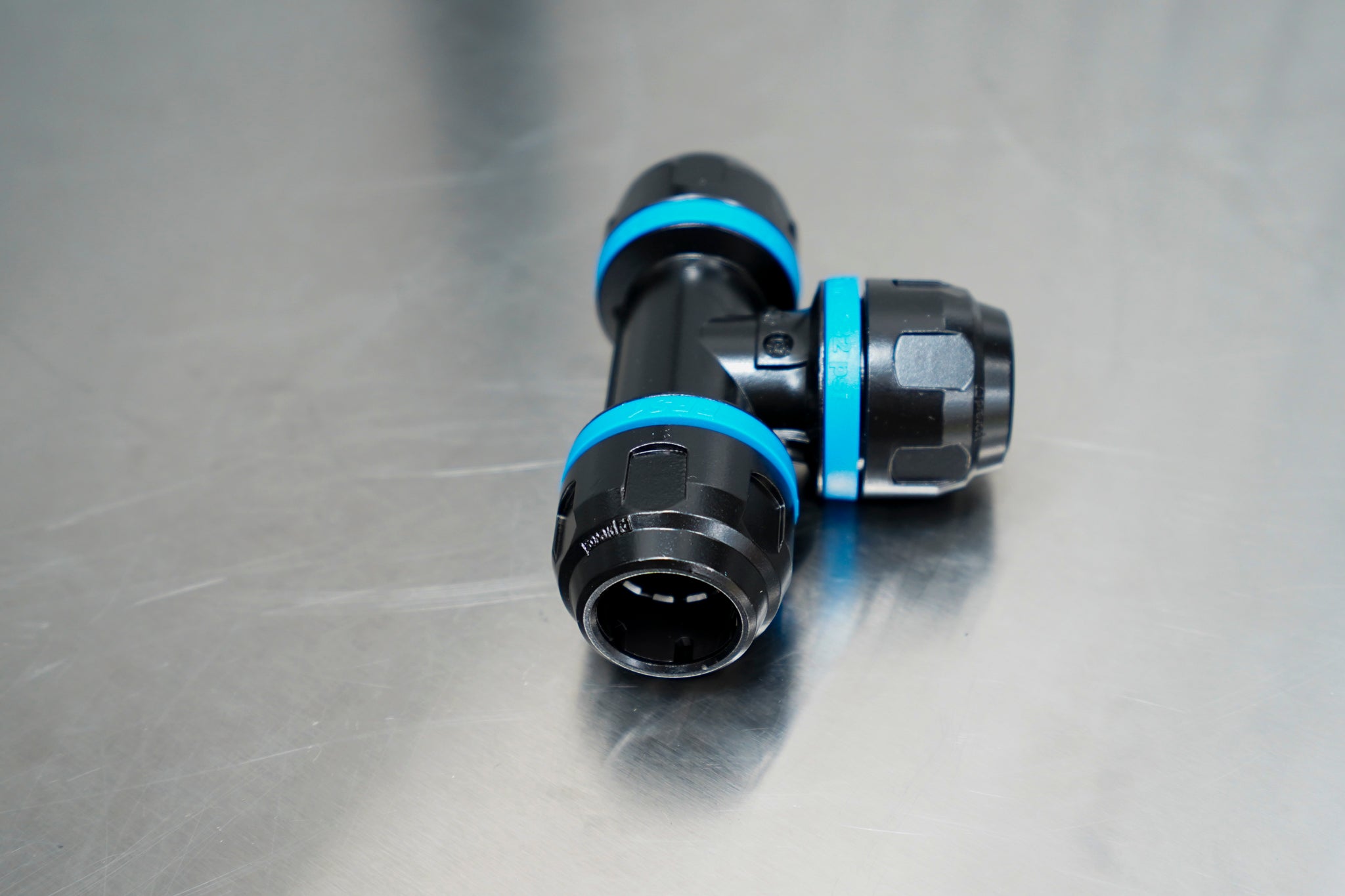 Prevost Equal Female Tee for 1 Pipe - High-Quality Brass Pipe Fitting for Plumbing & HVAC Systems - Perfect for Water Supply, Gas Lines & Industrial Applications