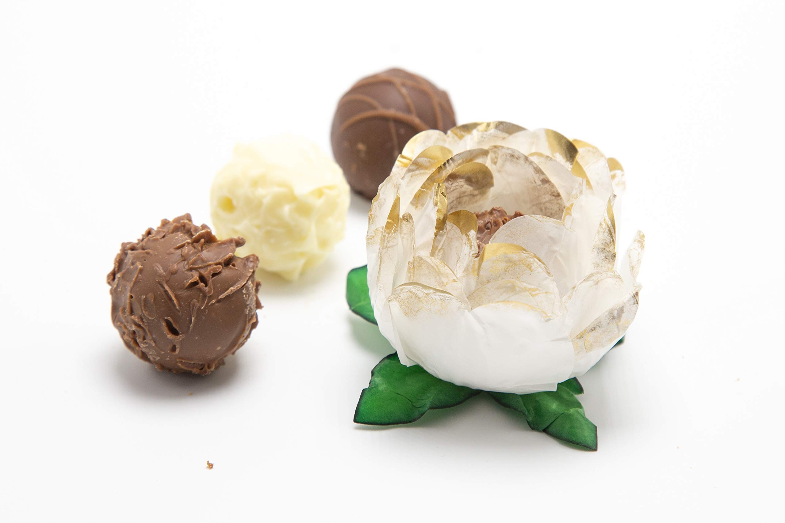 Truffilio Handmade Paper Truffle Cups - 30 Pack Peony White Gold Trim | Eco-Friendly Candy Liners & Wrappers for Chocolate Truffles, Cupcakes, Party Favors & Wedding Desserts
