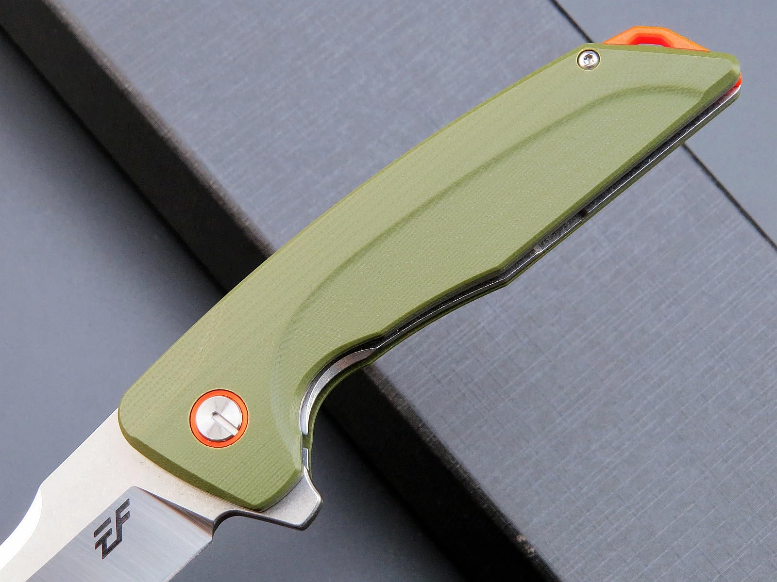 Eafengrow EF926 D2 Steel Folding Pocket Knife - G10 Handle, Ball Bearing Pivot, Pocket Clip - Best EDC Knife for Camping, Survival, Hiking & Outdoor Activities (Green)