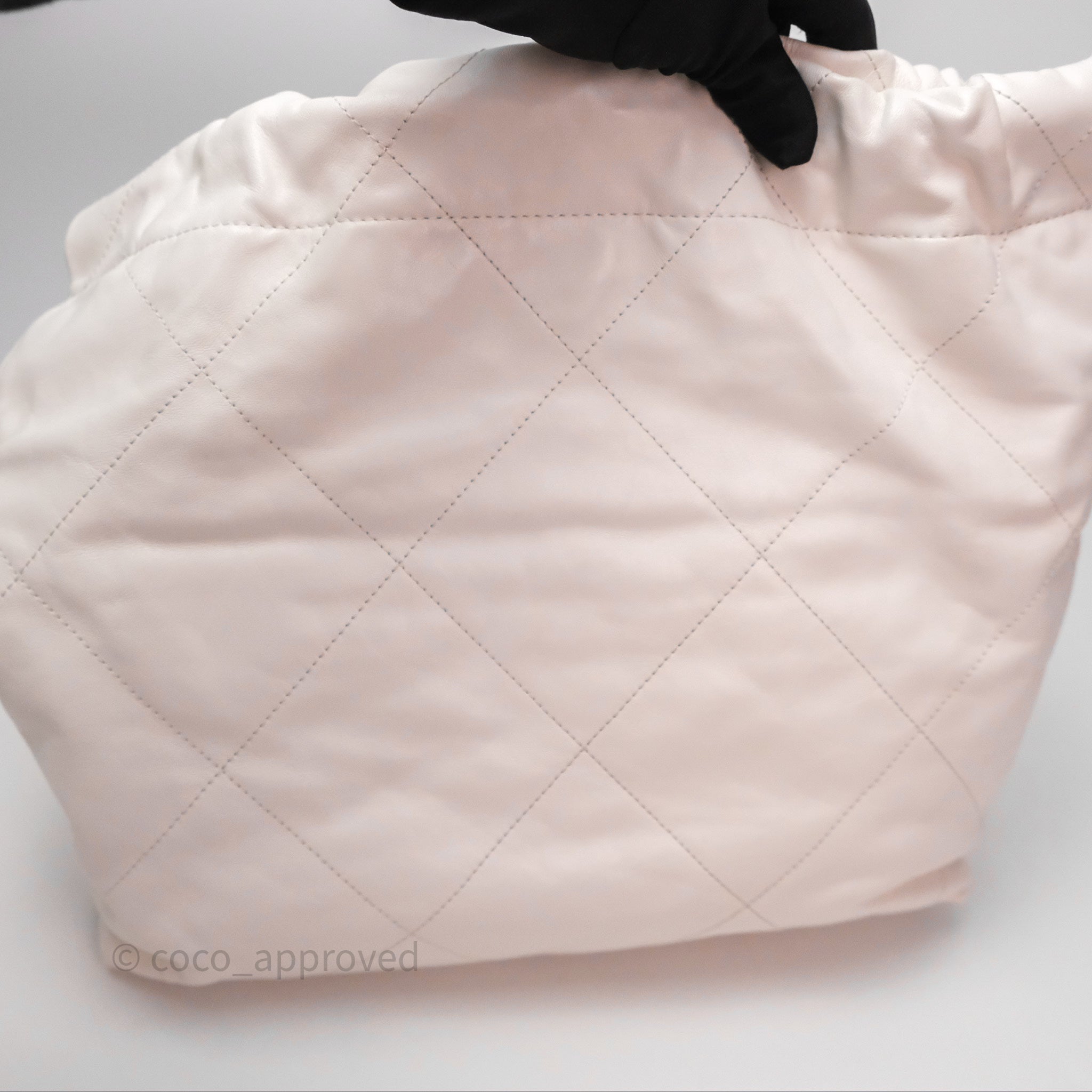 Chanel 22 Small White Shiny Calfskin Bag with Aged Gold Hardware - Luxury Crossbody Purse for Women, Perfect for Date Night & Special Occasions