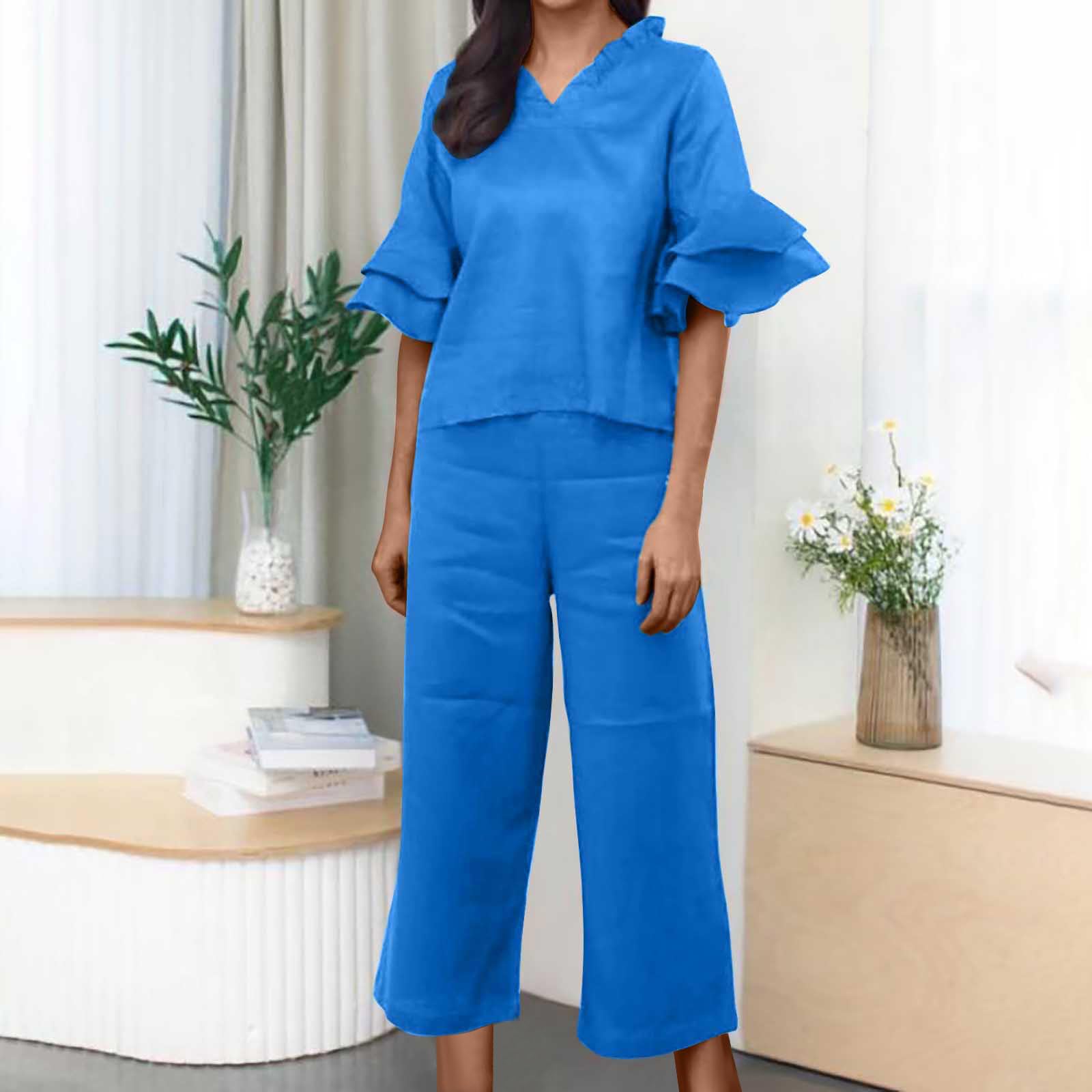 Oelaio Women's 2-Piece Matching Sweatsuit Set - Y2K Style Shorts & Top Lounge Outfit for Vacation, Casual Wear & Going Out | Perfect for Summer Travel, Beach Trips & Relaxing at Home