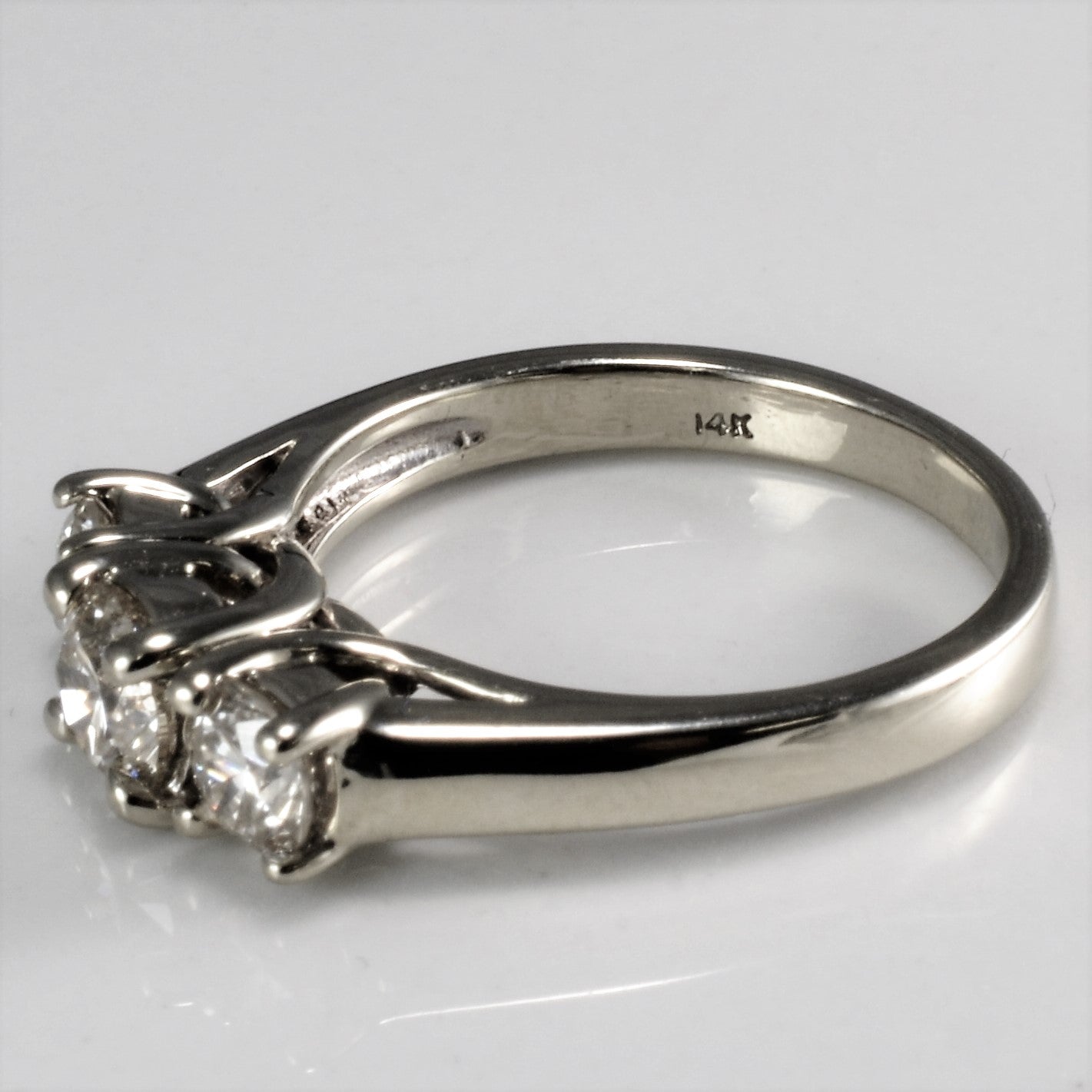 0.90ctw Three Stone Diamond Engagement Ring - SI2 Clarity, L/M Color, Size 5.25 - Perfect for Proposals, Anniversaries & Bridal Jewelry