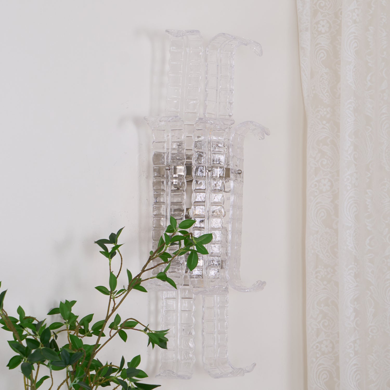 Elegant Aveline Murano Glass Wall Sconce - Handcrafted Italian Lighting Fixture for Bedroom, Living Room & Hallway Decor