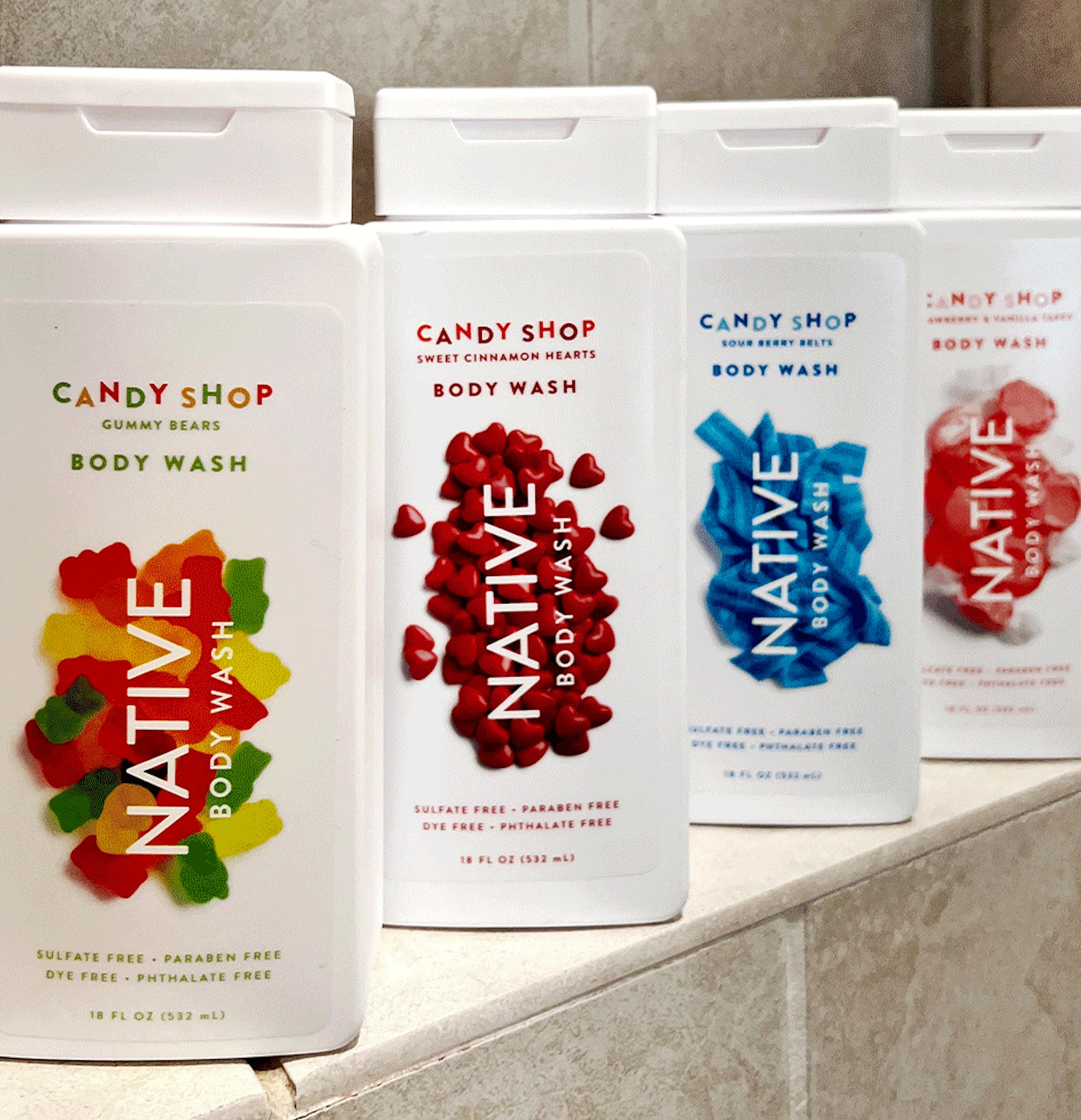 Sweet Cinnamon Hearts Body Wash - Natural Liquid Soap with Clean Ingredients | 18 Fl Oz (532ml) | Moisturizing & Refreshing Shower Gel for Women & Men | Perfect for Daily Use, Gifts & Holiday Bath Time