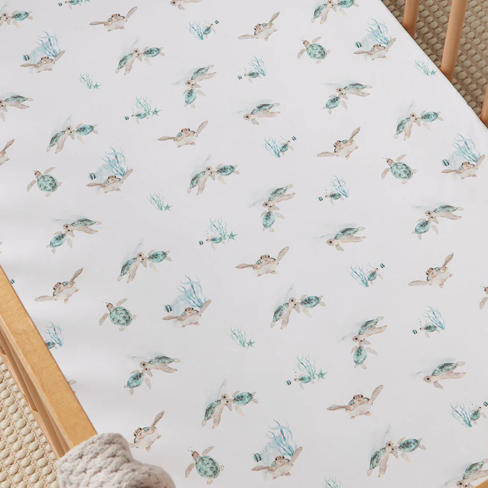 Organic Fitted Jersey Cotton Crib Sheet - Snuggle Hunny Soft Baby Bedding with Turtle Design | Perfect for Nursery, Daycare & Travel