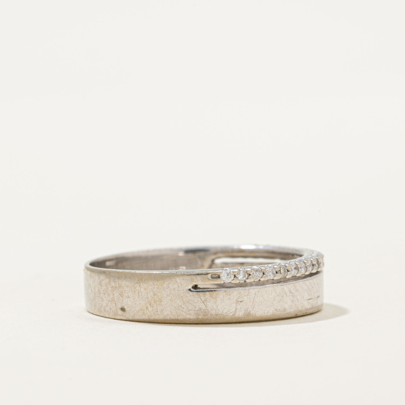 Semi Eternity Diamond Wedding Band Ring - 0.11ctw Round Cut Diamonds - Size 8 - Perfect for Anniversary, Engagement & Bridal Jewelry Gifts