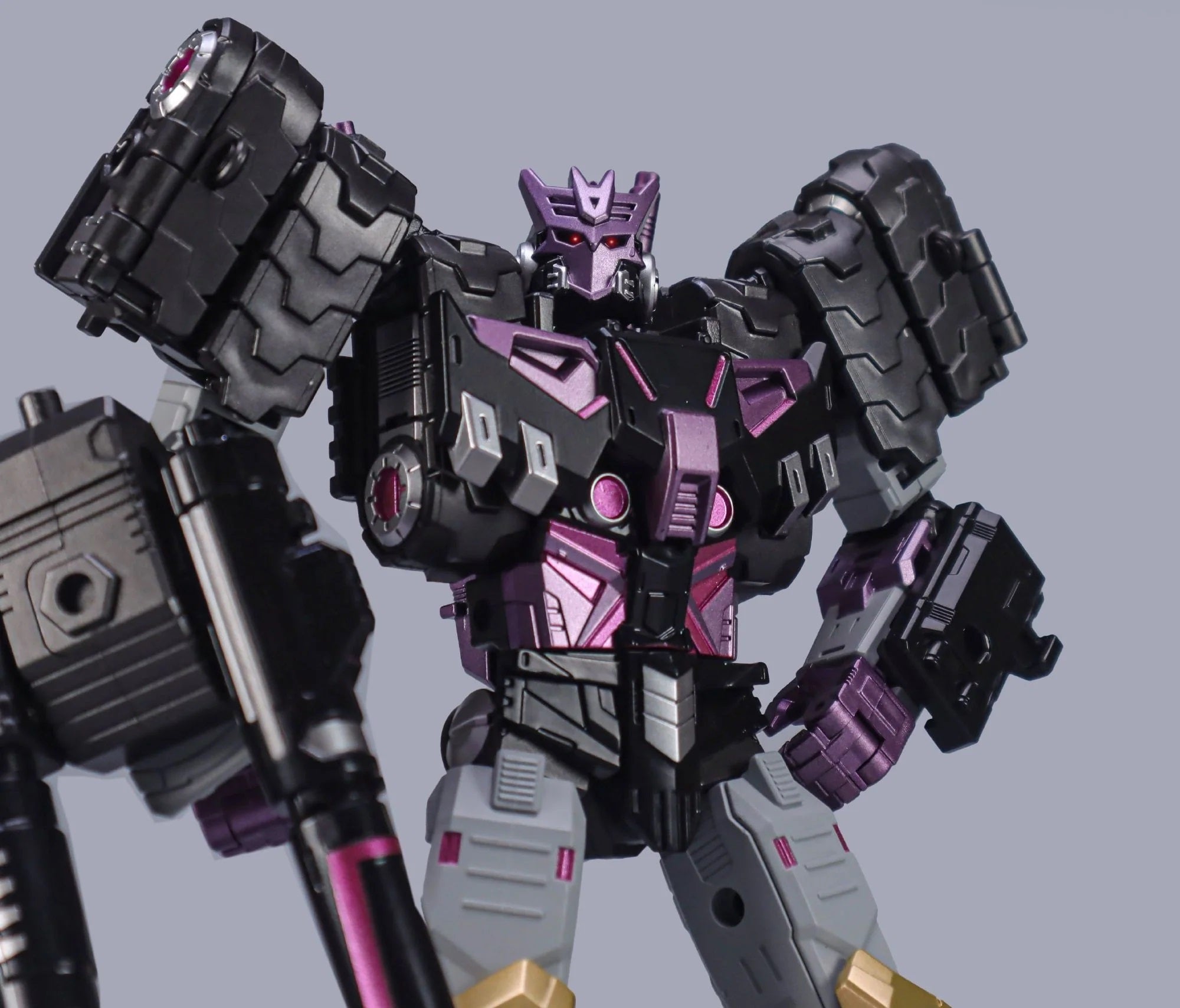 Black Mamba DJD-01 Deformable Oversized Transformable Robot Toy - Perfect for Collectors, Display & Action Play | Anime Inspired Mecha Figure for Adults & Kids