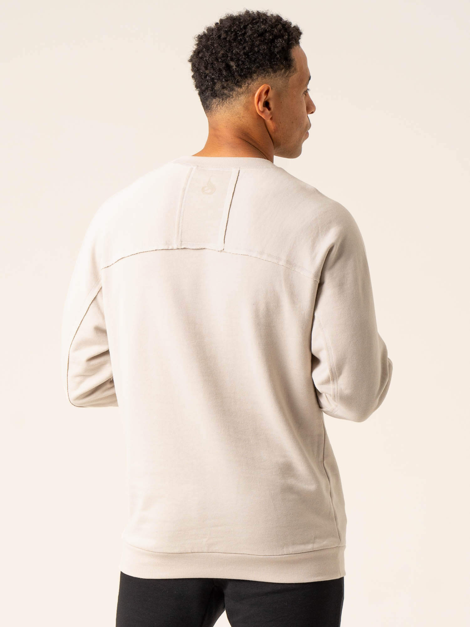 Dynamic Pullover Jumper - Soft Stone Color Casual Sweater for Women & Men | Perfect for Fall Layering, Outdoor Activities & Cozy Home Wear